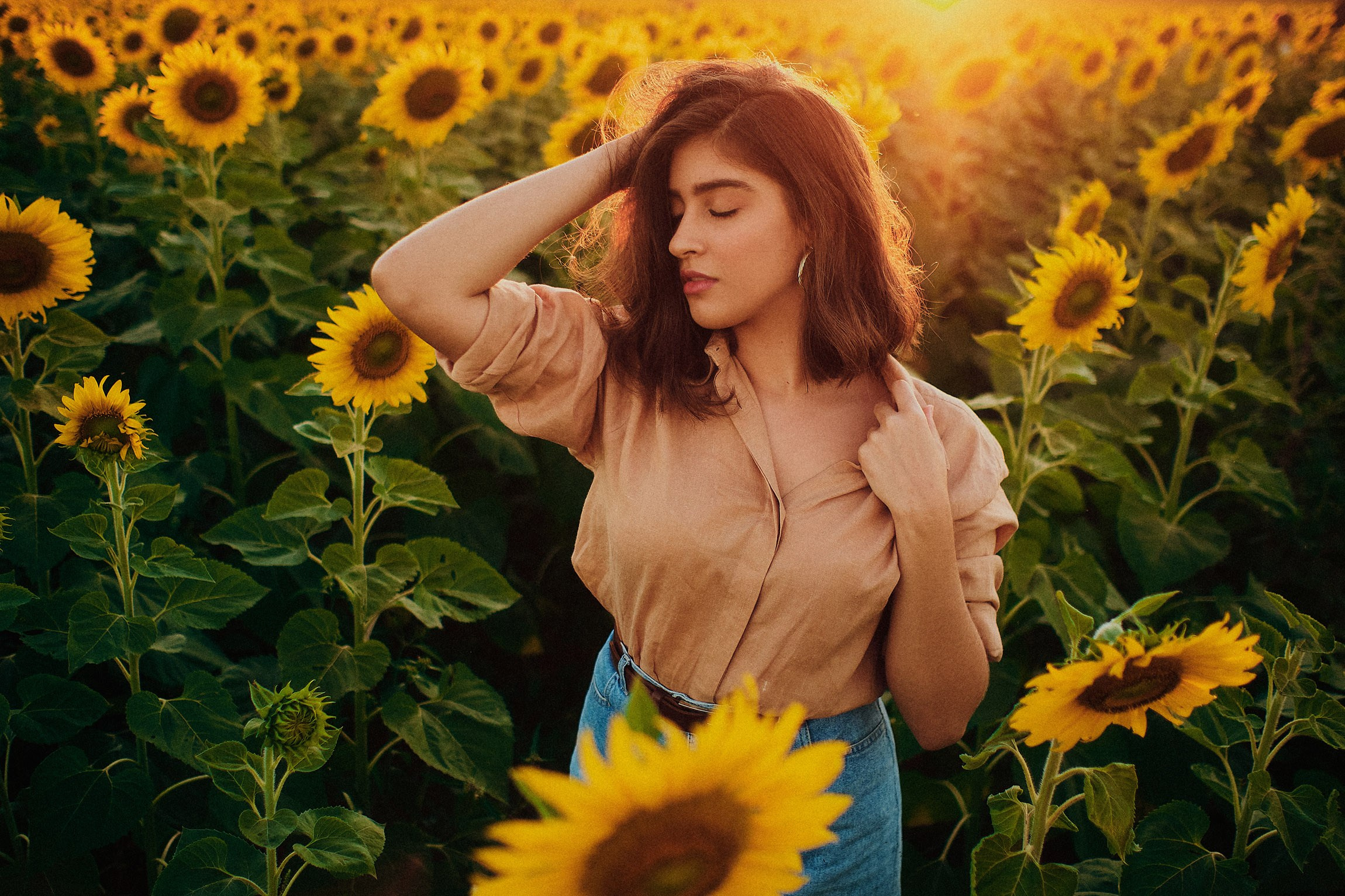 Helping women see themselves with confidence, authenticity and elegance