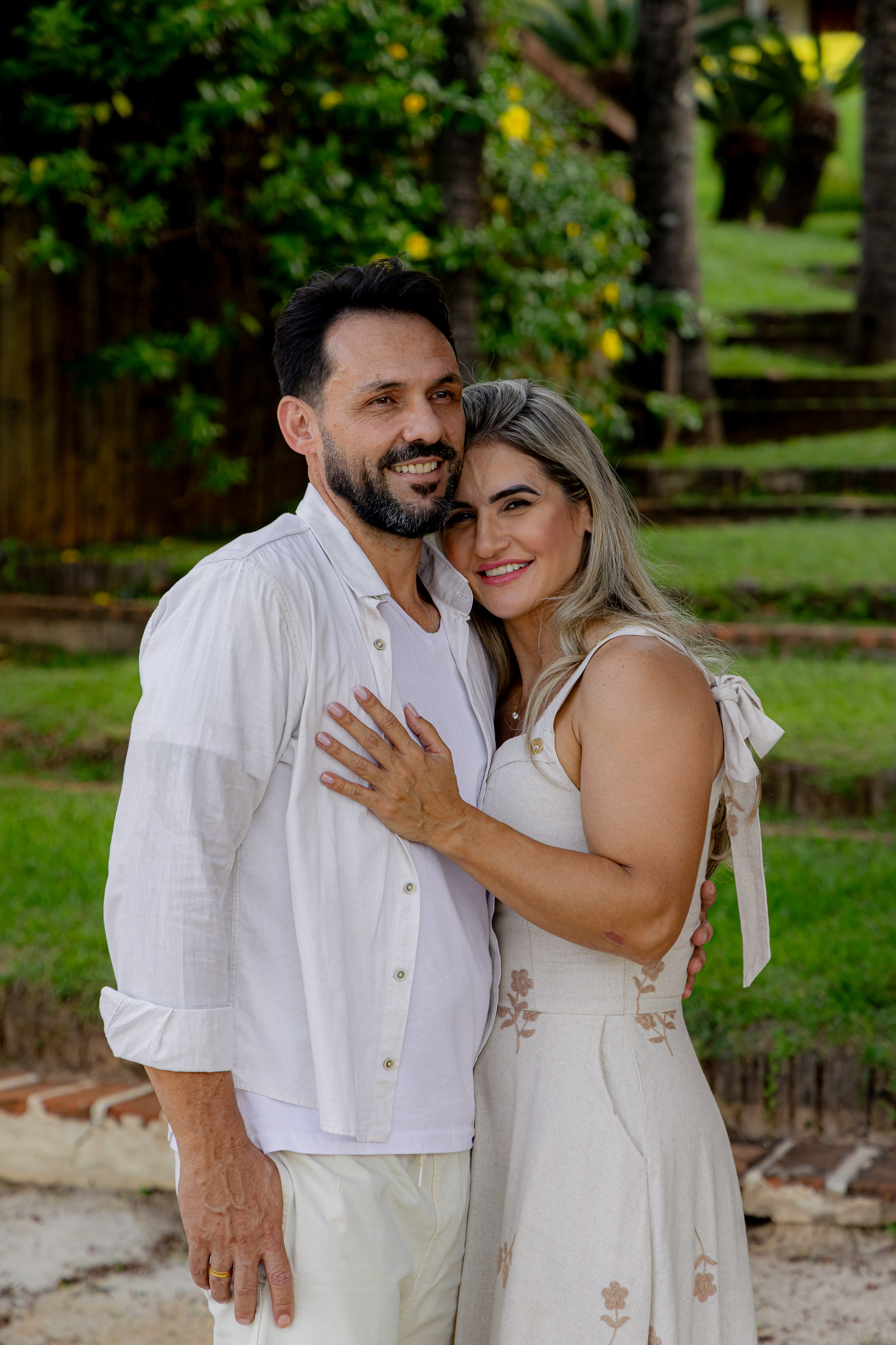 Ensaio Pré-Wedding no Interior Paulista com Lago, Areia e Pôr do Sol | Studio Melk. Foto e Video Studio Melk