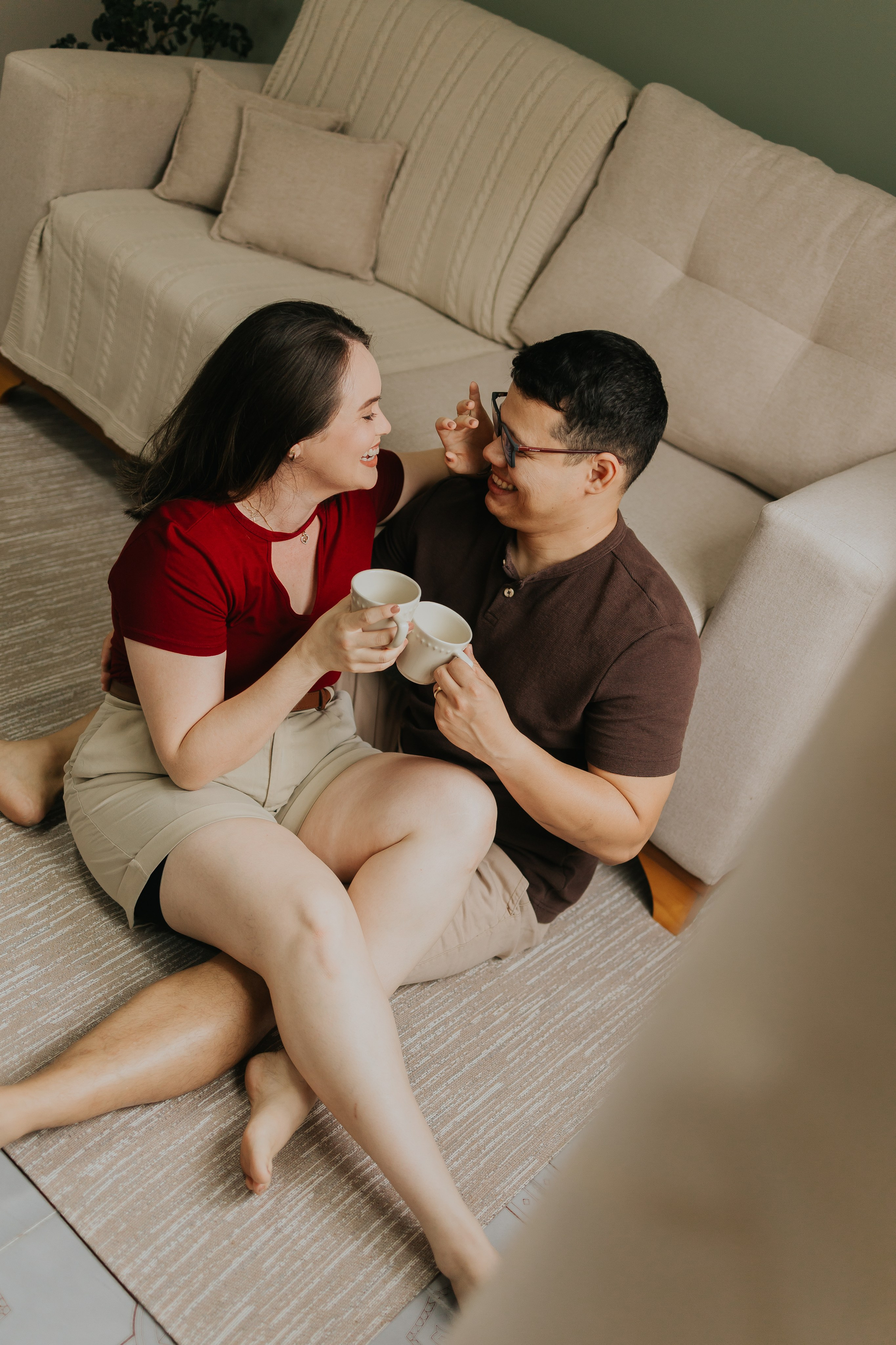 Sara e Paulo — Ensaio em casa. Fotógrafo de Casamentos em Manaus — Leandro Santos