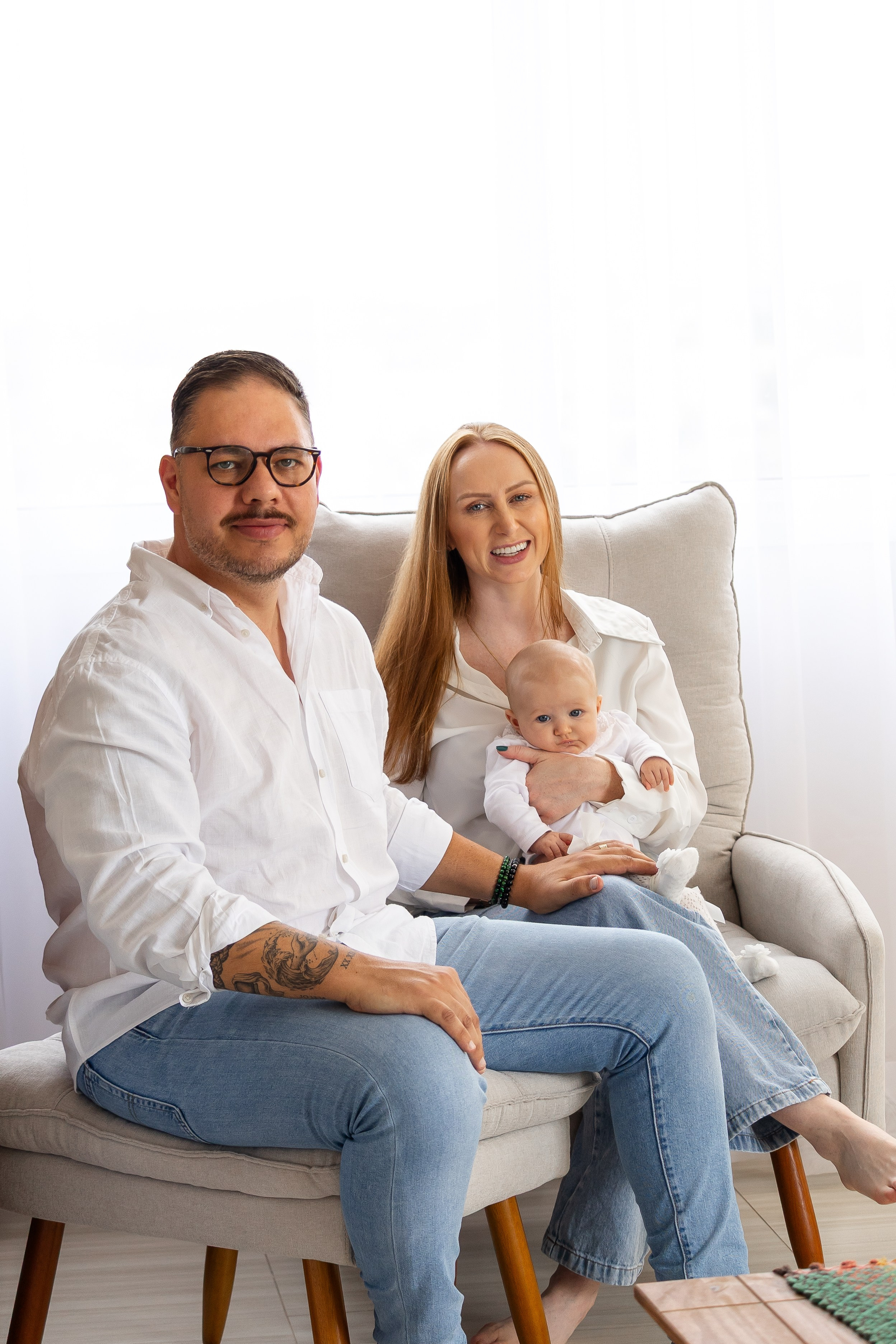 Maria Aurora (Familia). Lumiere Filmes e Fotos