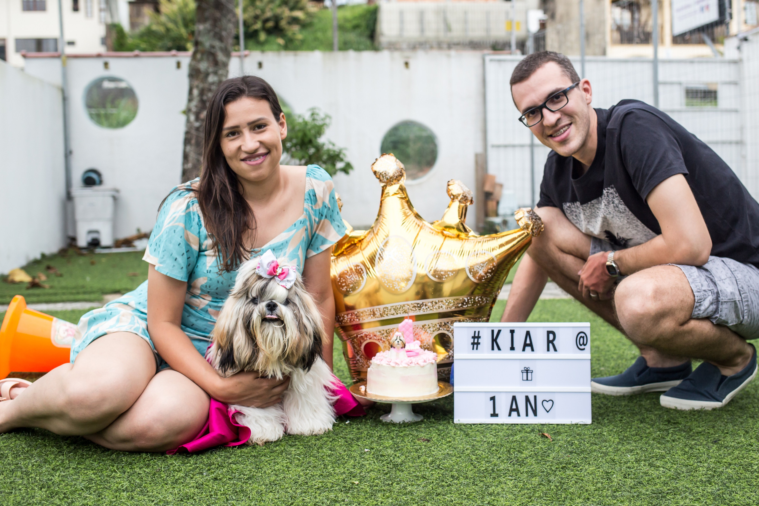 Kiara — 1 aninho. Fotografia Pet — estúdio, eventos, aniversários, ensaios temáticos