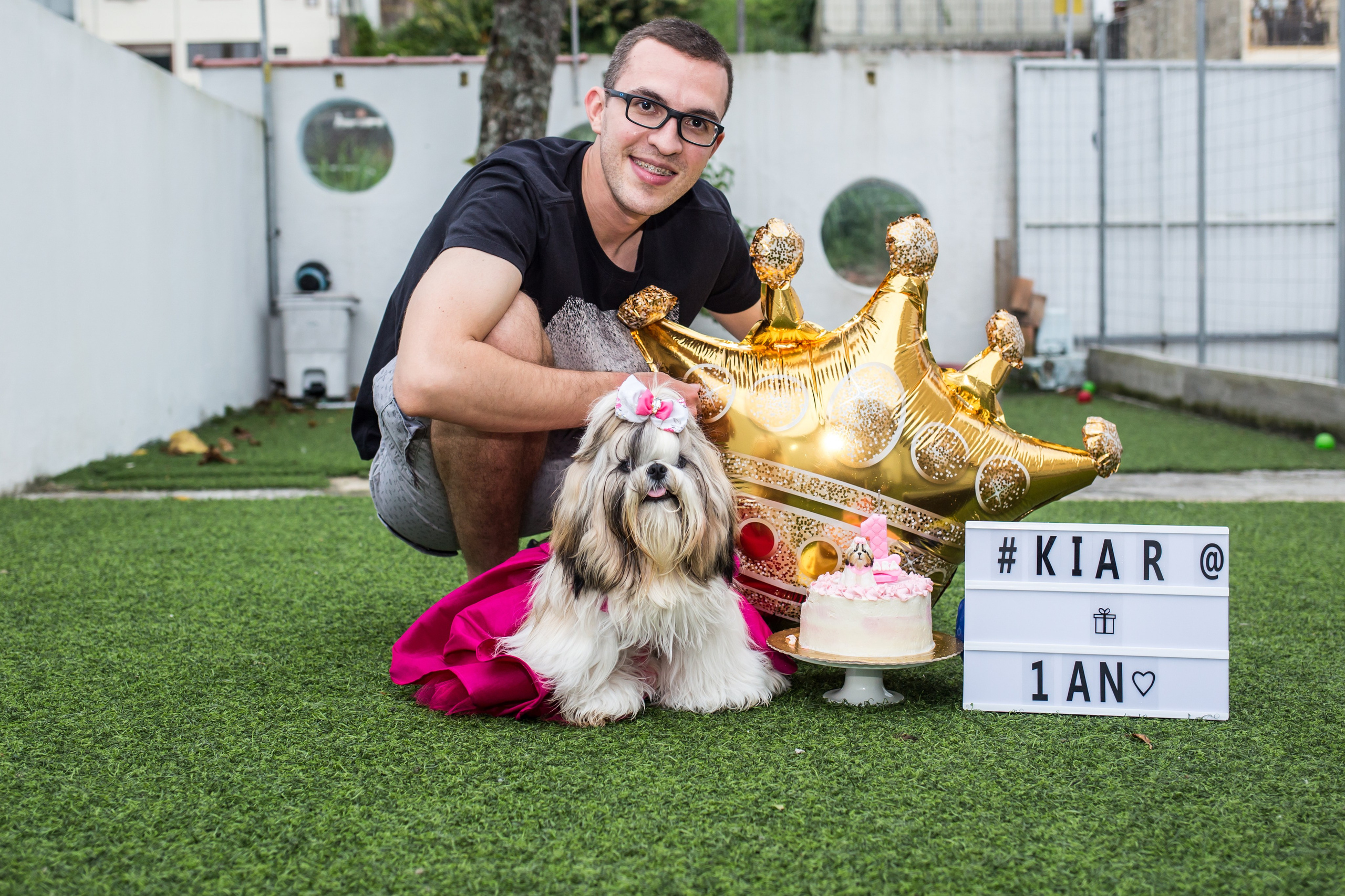 Kiara — 1 aninho. Fotografia Pet — estúdio, eventos, aniversários, ensaios temáticos