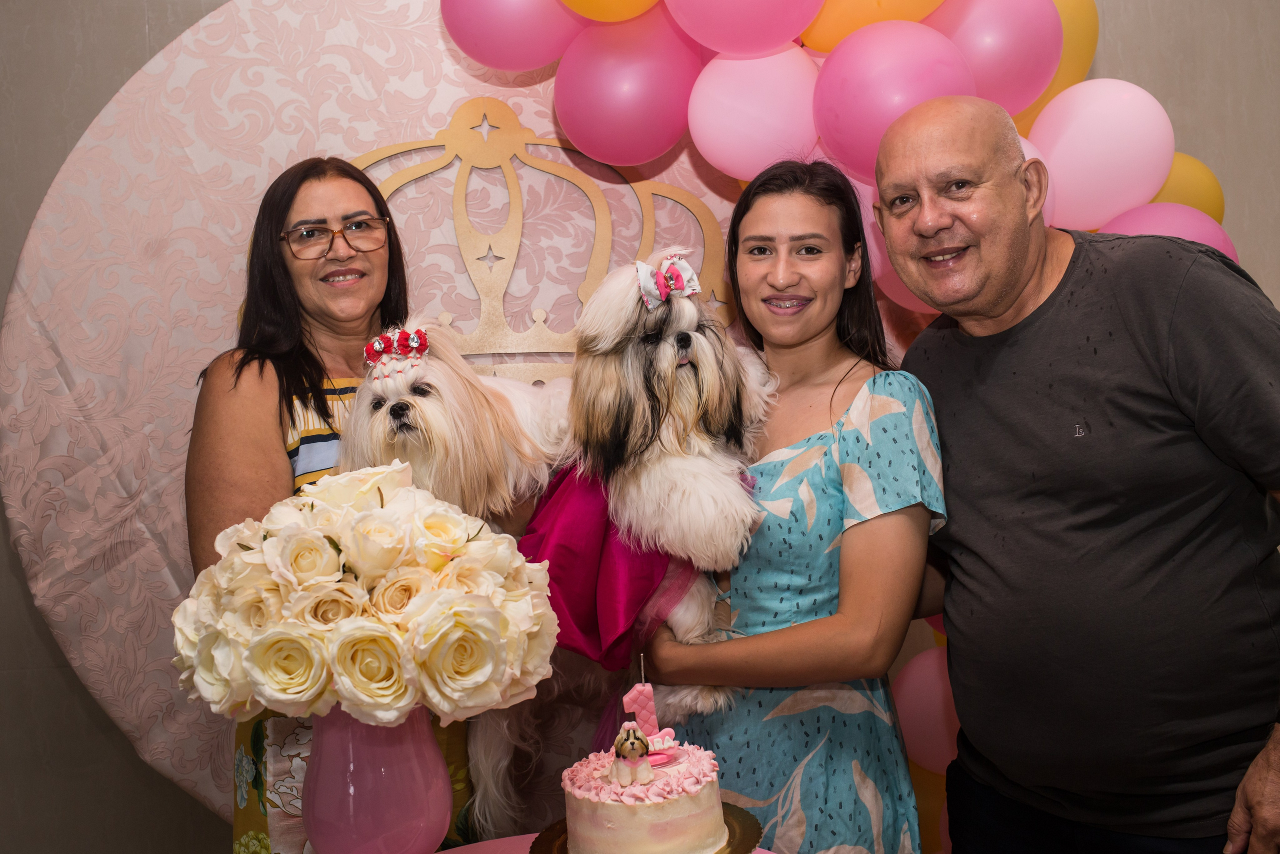 Kiara — 1 aninho. Fotografia Pet — estúdio, eventos, aniversários, ensaios temáticos