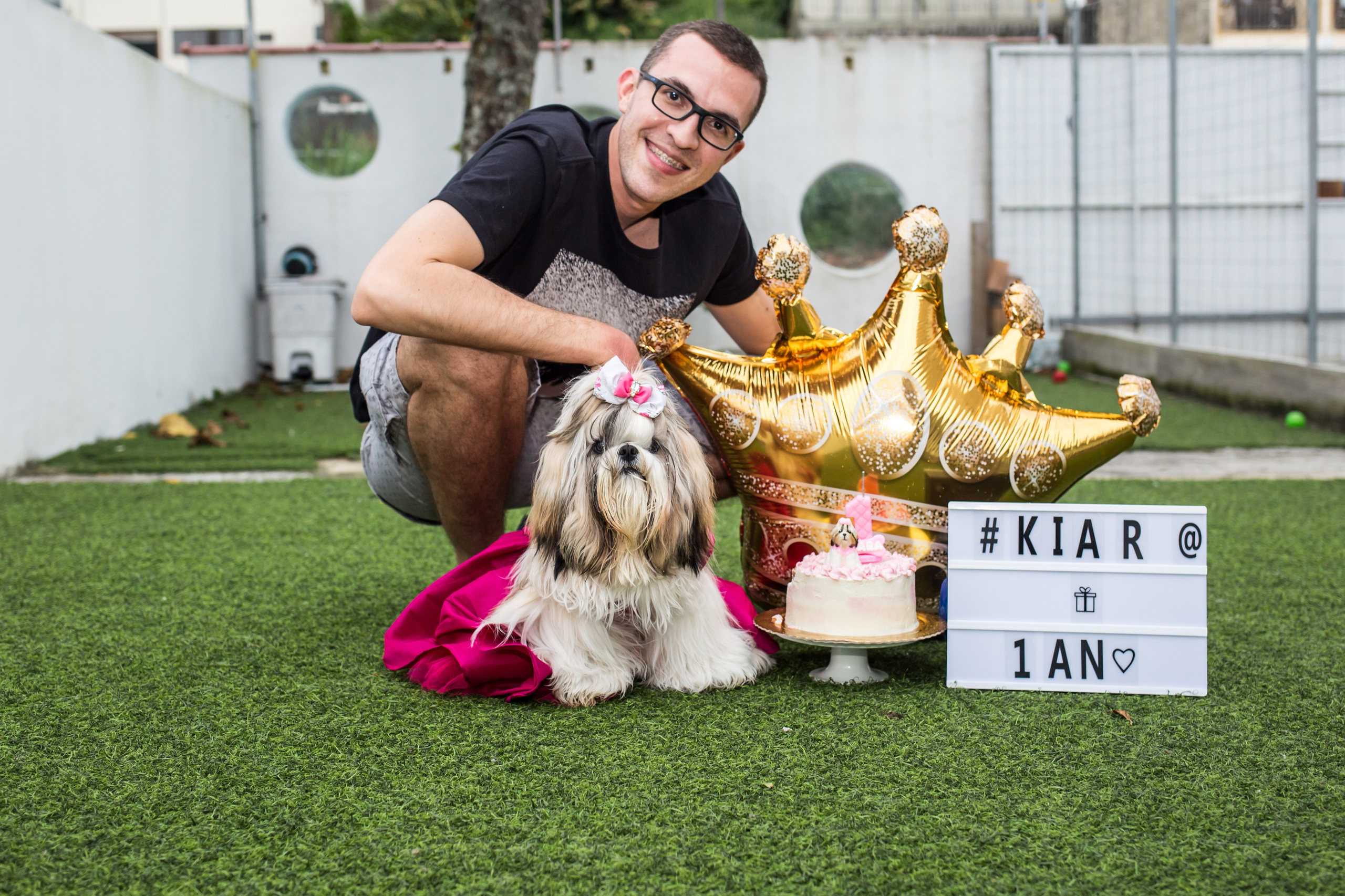 Kiara — 1 aninho. Fotografia Pet — estúdio, eventos, aniversários, ensaios temáticos