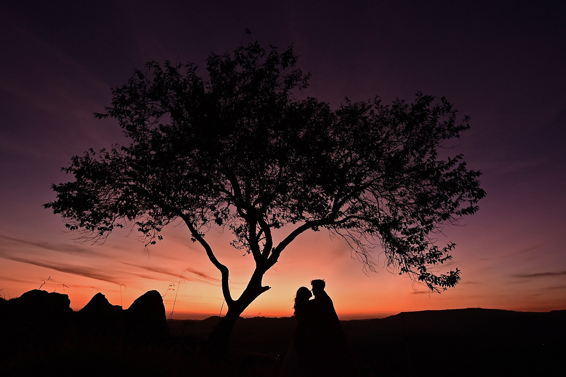 Gabriela & Fernando — Morro do Capuava, Pirapora do Bom Jesus. Produtora Bride