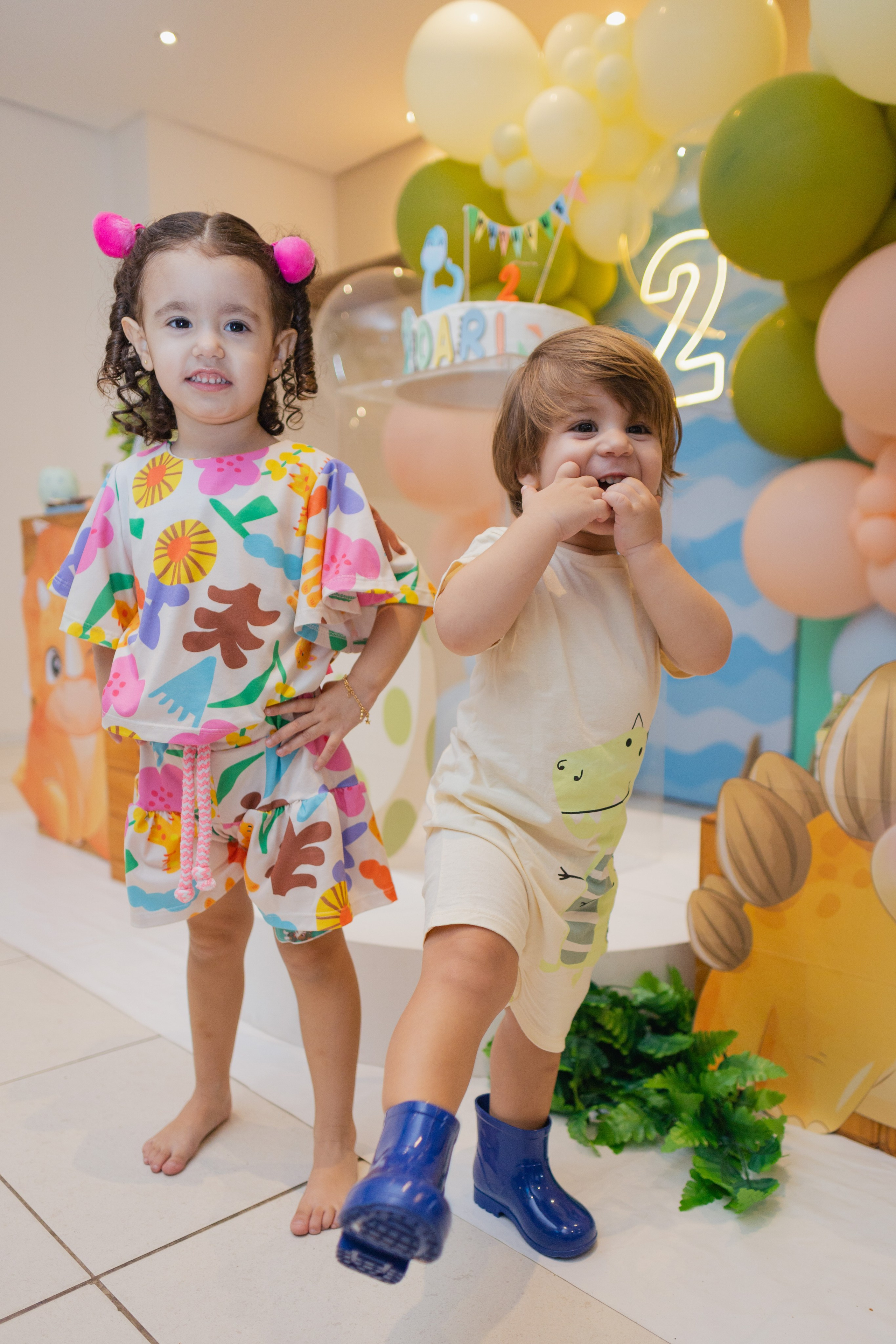 Matheus — 2 Anos. Fotos e filme de partos & famílias