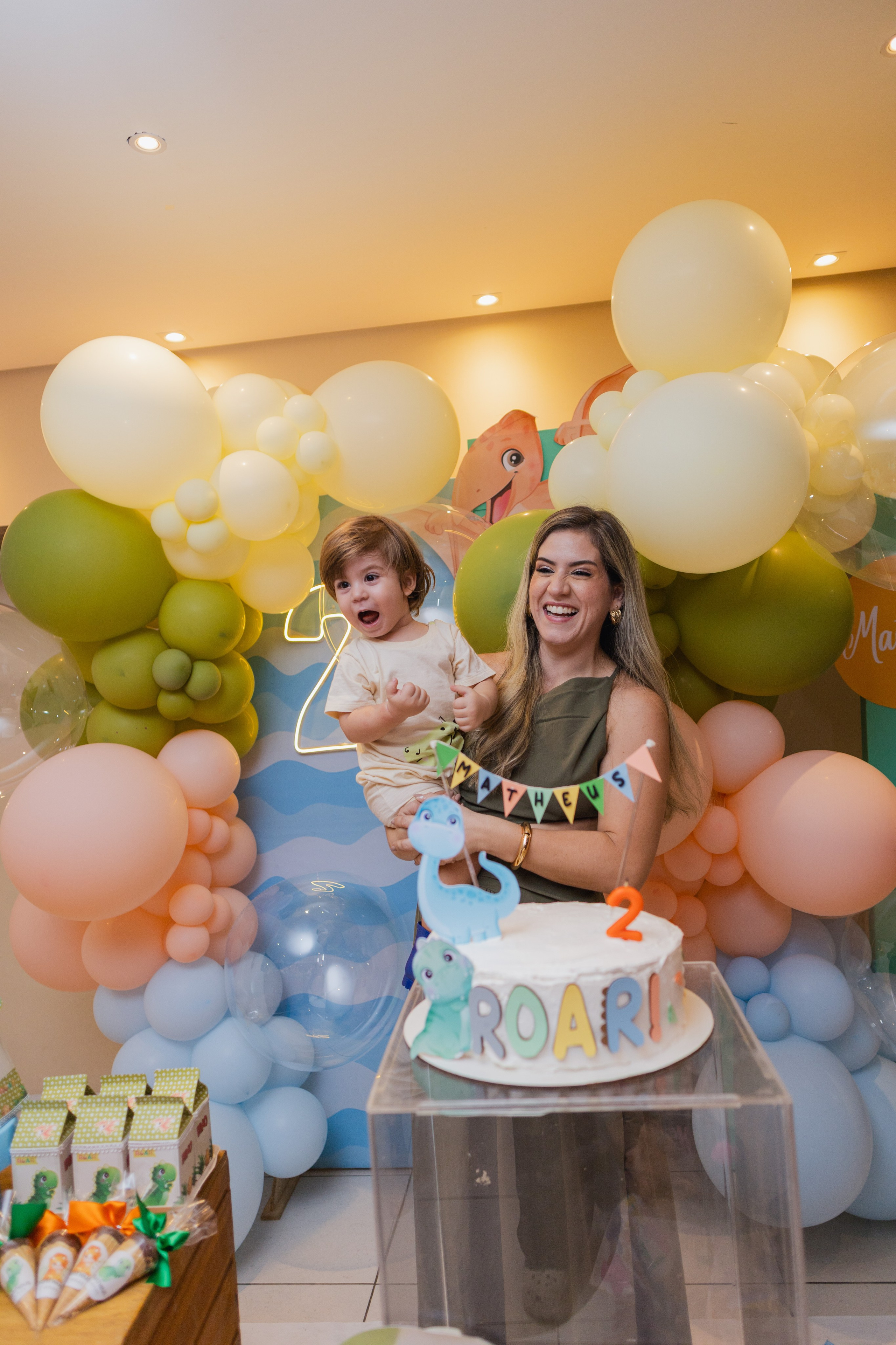 Matheus — 2 Anos. Fotos e filme de partos & famílias