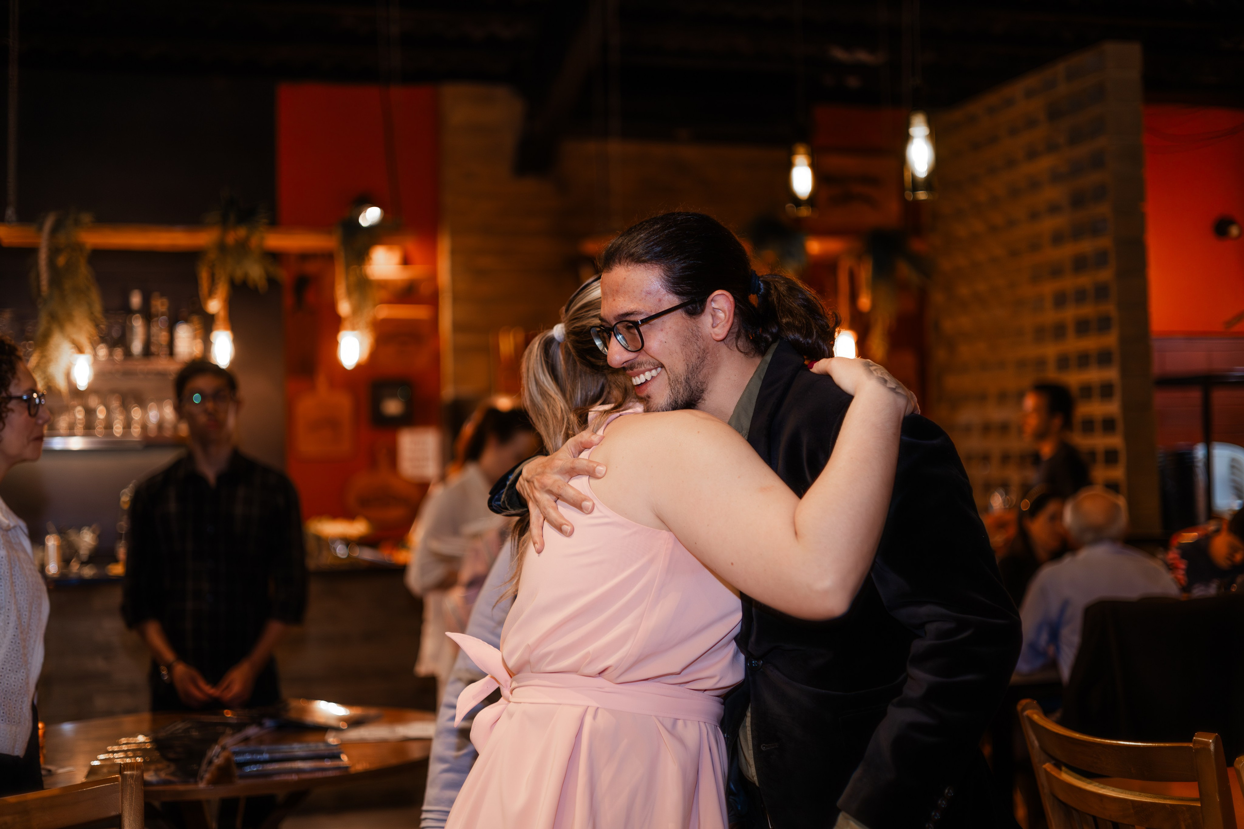 Lançamento de Livro Vivi Princival. Lumiere Filmes e Fotos