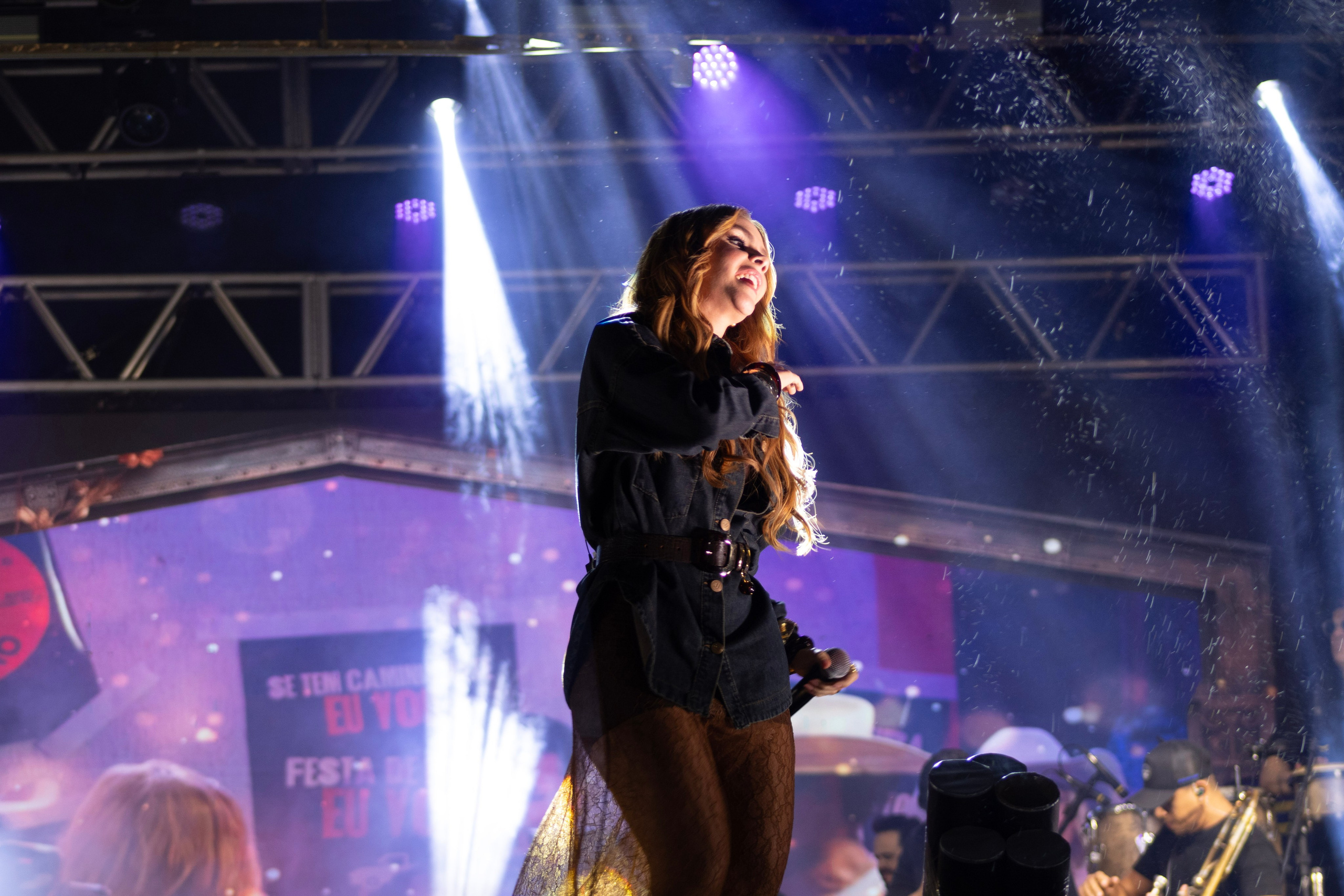 Show de Mariana Fagundes 2026 na 7ª AGROPORTO