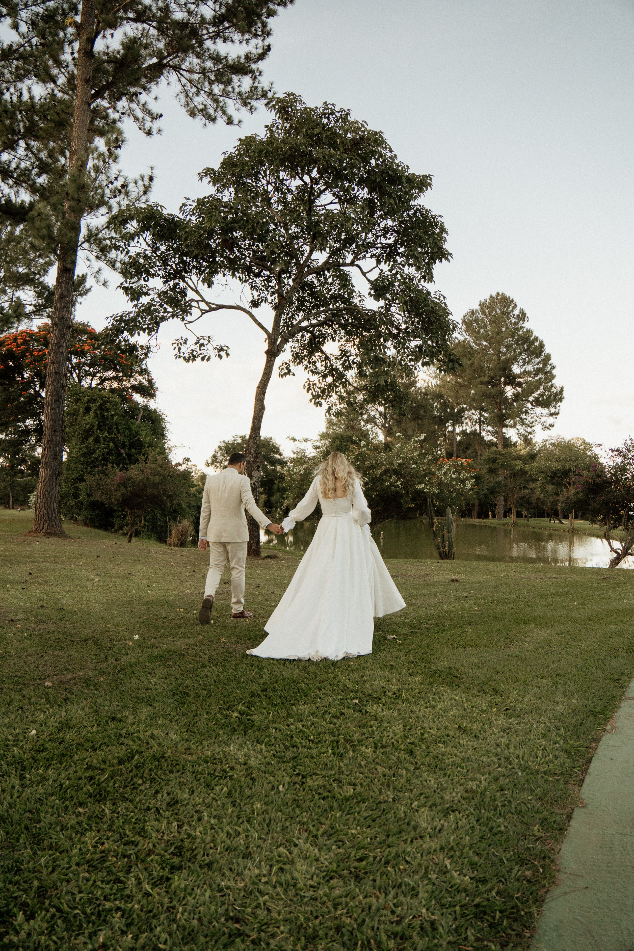 Lari & Luiz. Congiu Wedding