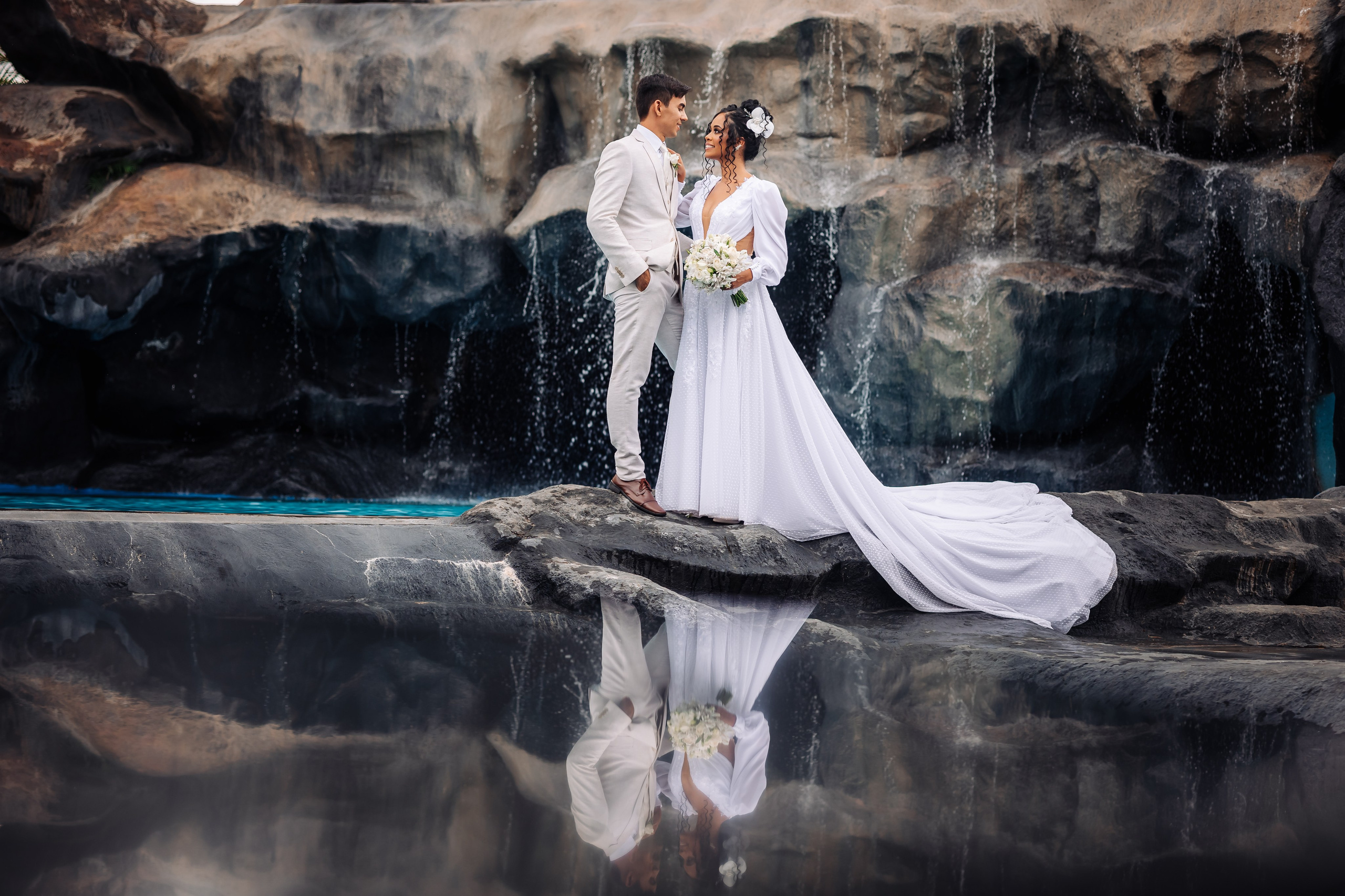 Kênia e Gabriel. Fotografia de casamento, Gestante e 15 anos| Montes Claros/MG