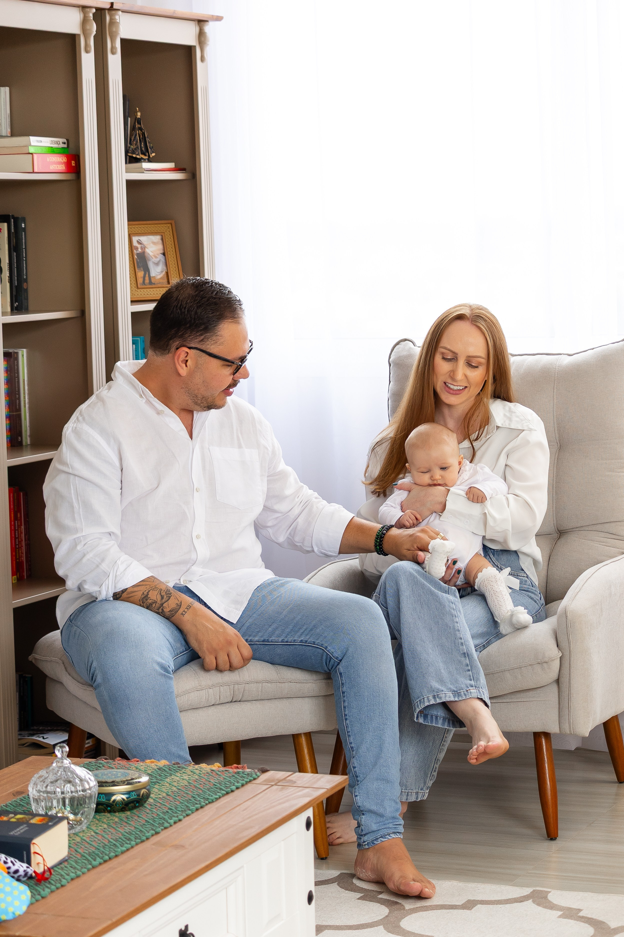 Maria Aurora (Familia). Lumiere Filmes e Fotos
