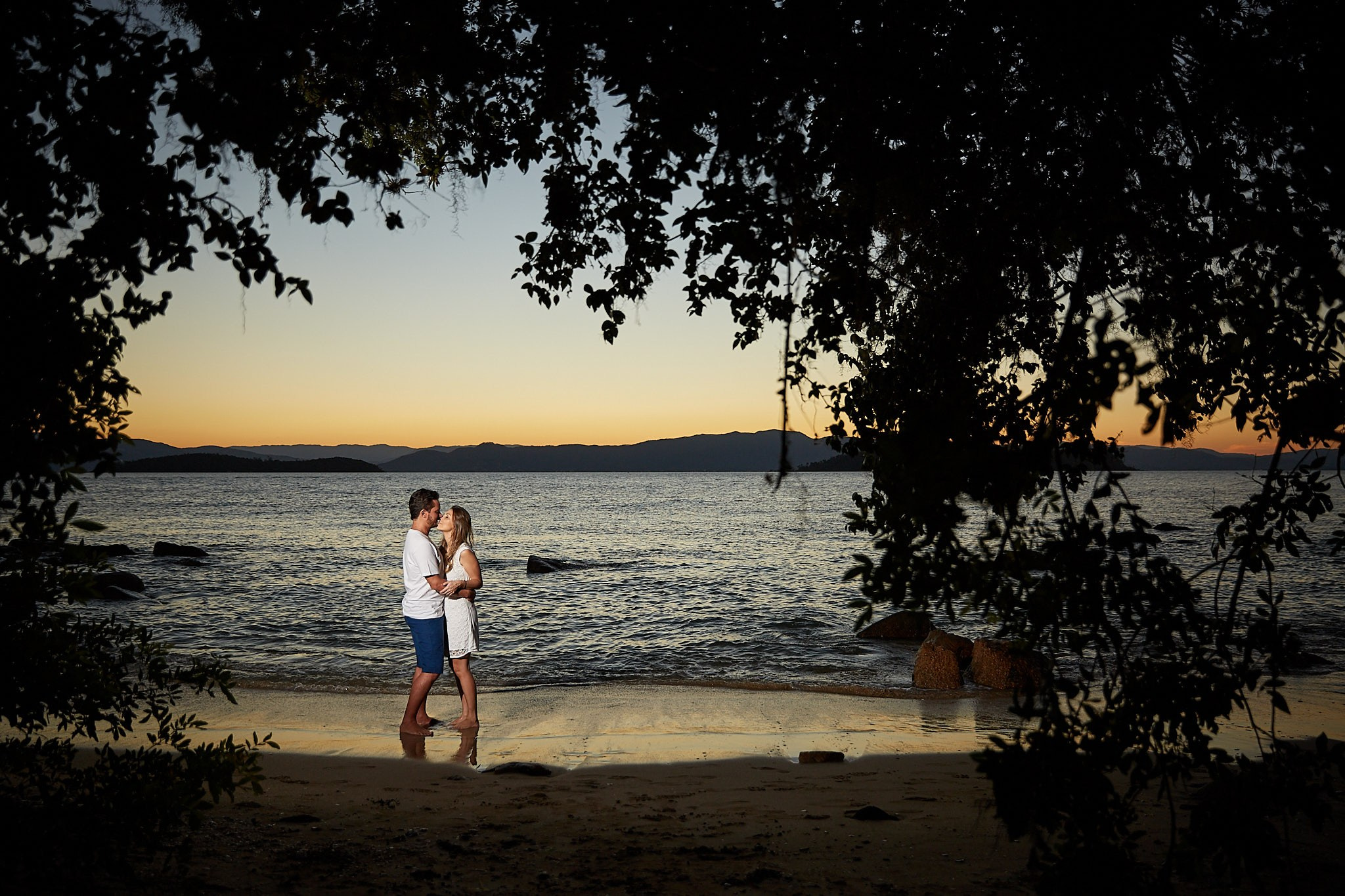 Ensaio Júlia e Gustavo. Fotógrafo de casamentos em Florianópolis