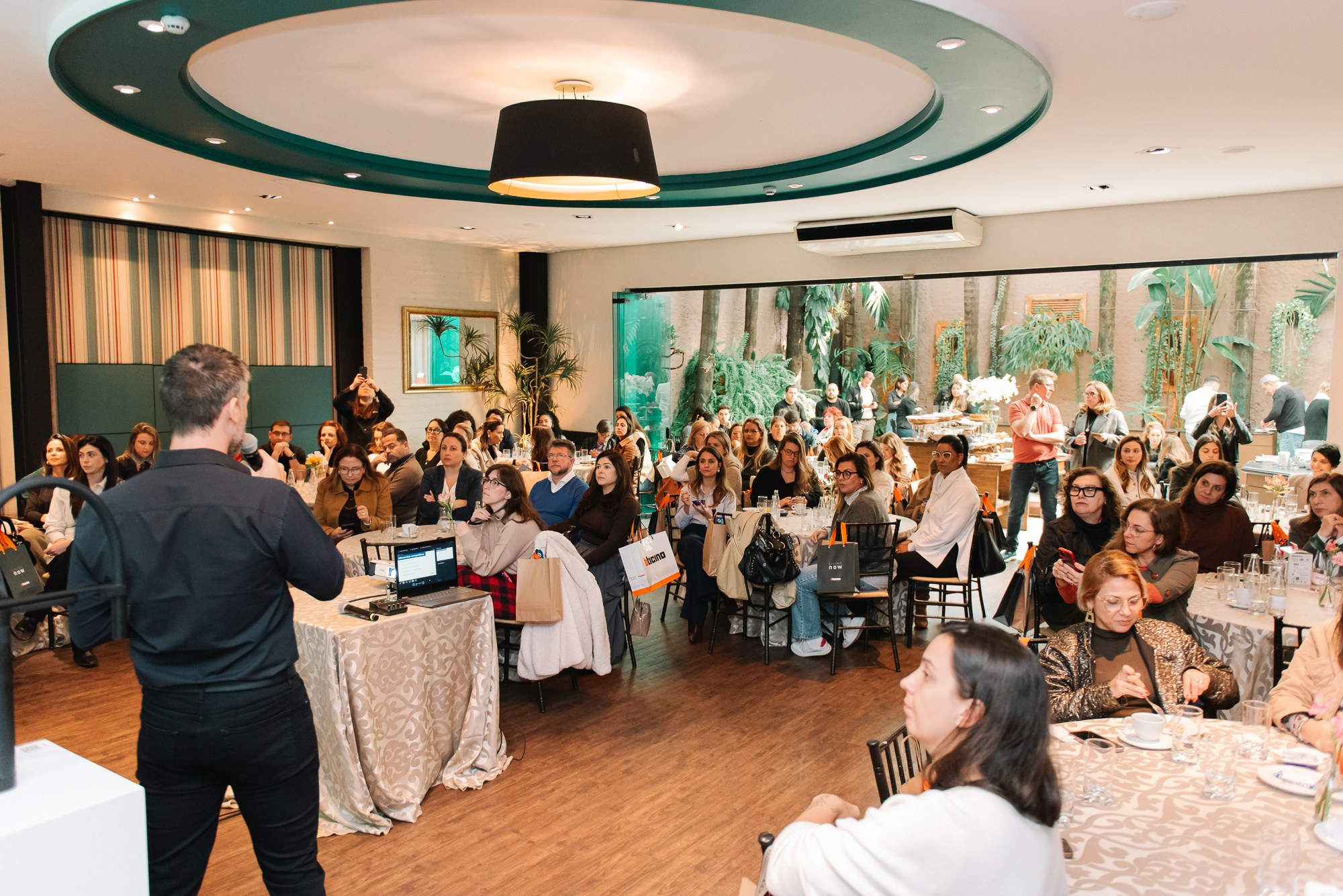 Fotografia de Eventos Corporativos em São Paulo. Fotografia corporativa profissional em São Paulo. Eventos corporativos, retratos empresariais e imagens institucionais para empresas