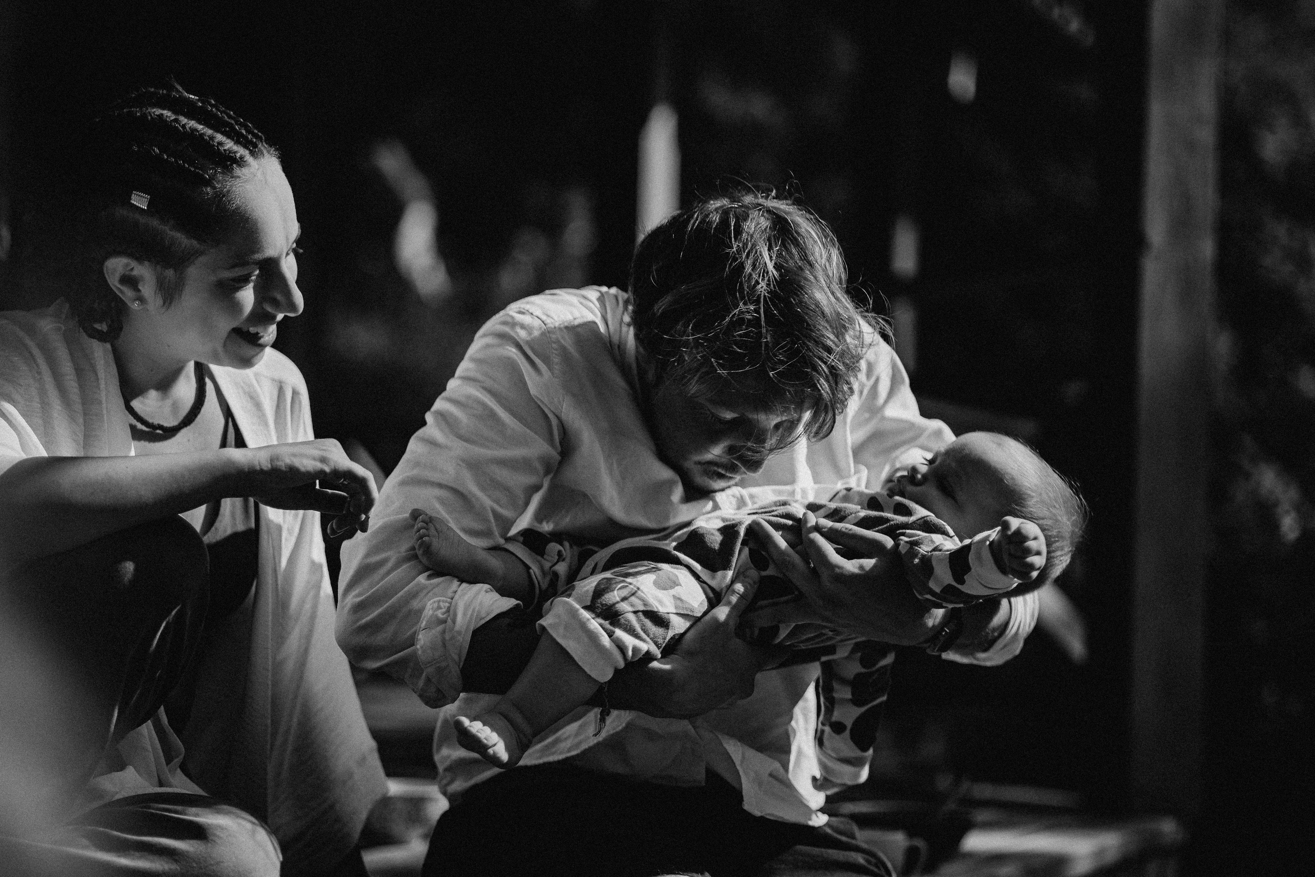 Nastya Dima Gabriela. Fotografa documental de familia e nascimento em Florianópolis SC Daria Ermolaev