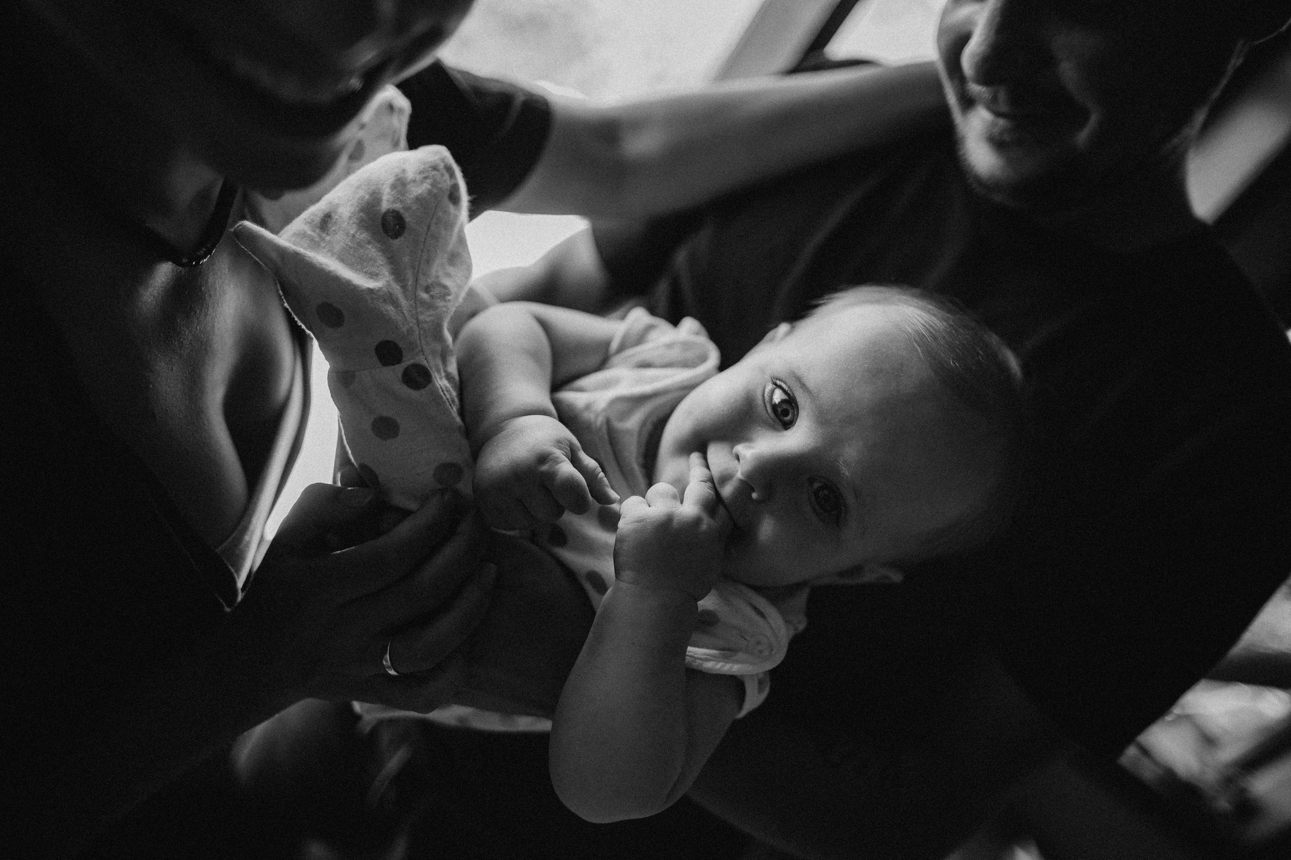 Nastya Dima Gabriela. Fotografa documental de familia e nascimento em Florianópolis SC Daria Ermolaev