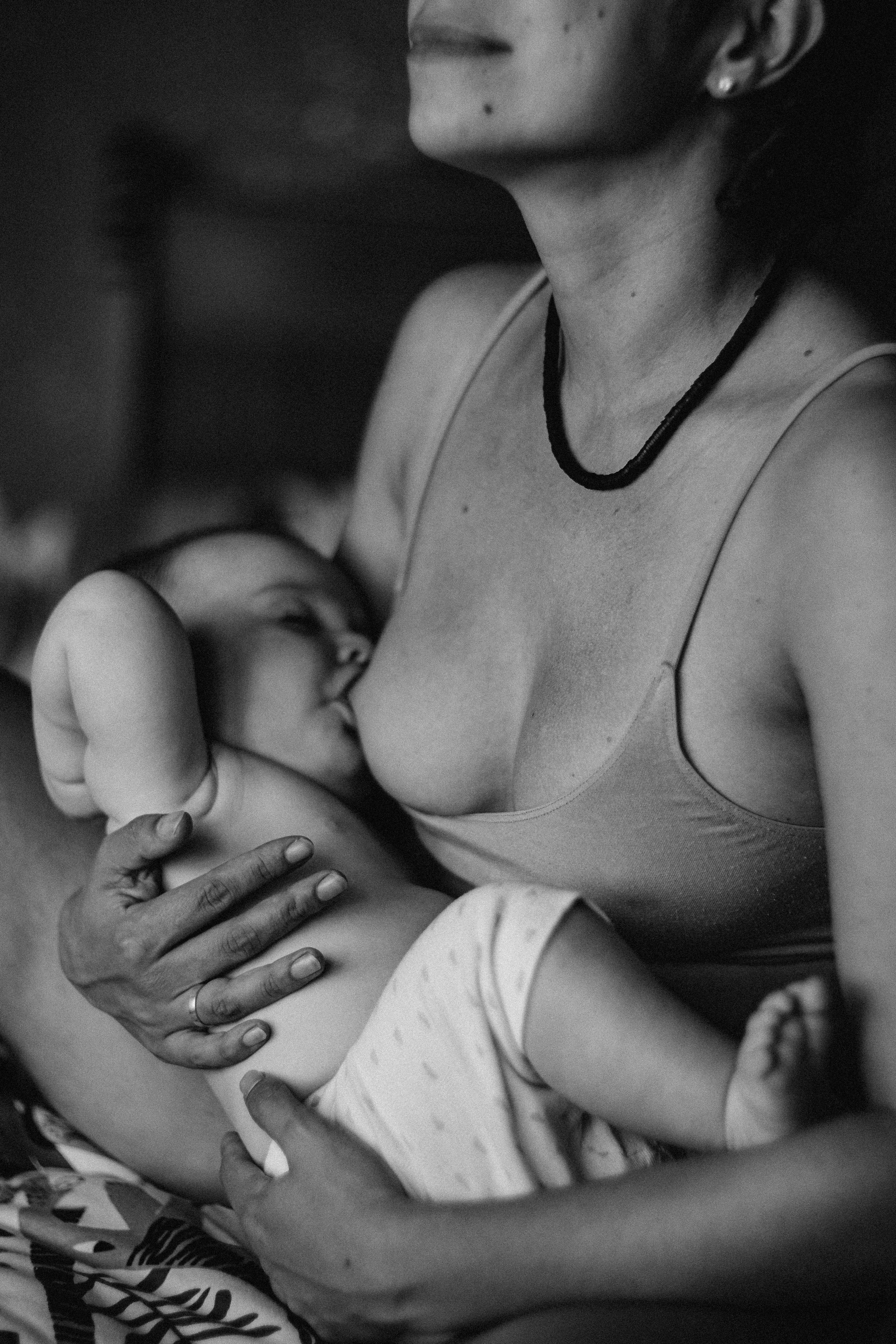 Nastya Dima Gabriela. Fotografa documental de familia e nascimento em Florianópolis SC Daria Ermolaev