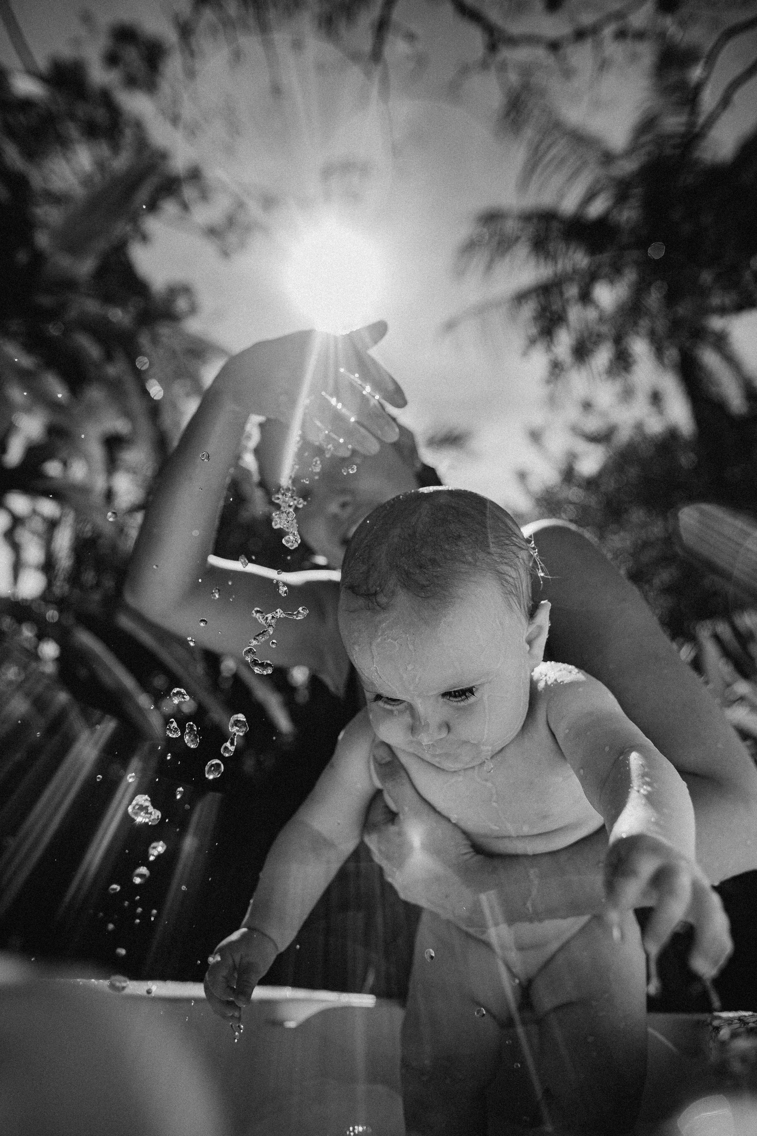 Nastya Dima Gabriela. Fotografa documental de familia e nascimento em Florianópolis SC Daria Ermolaev