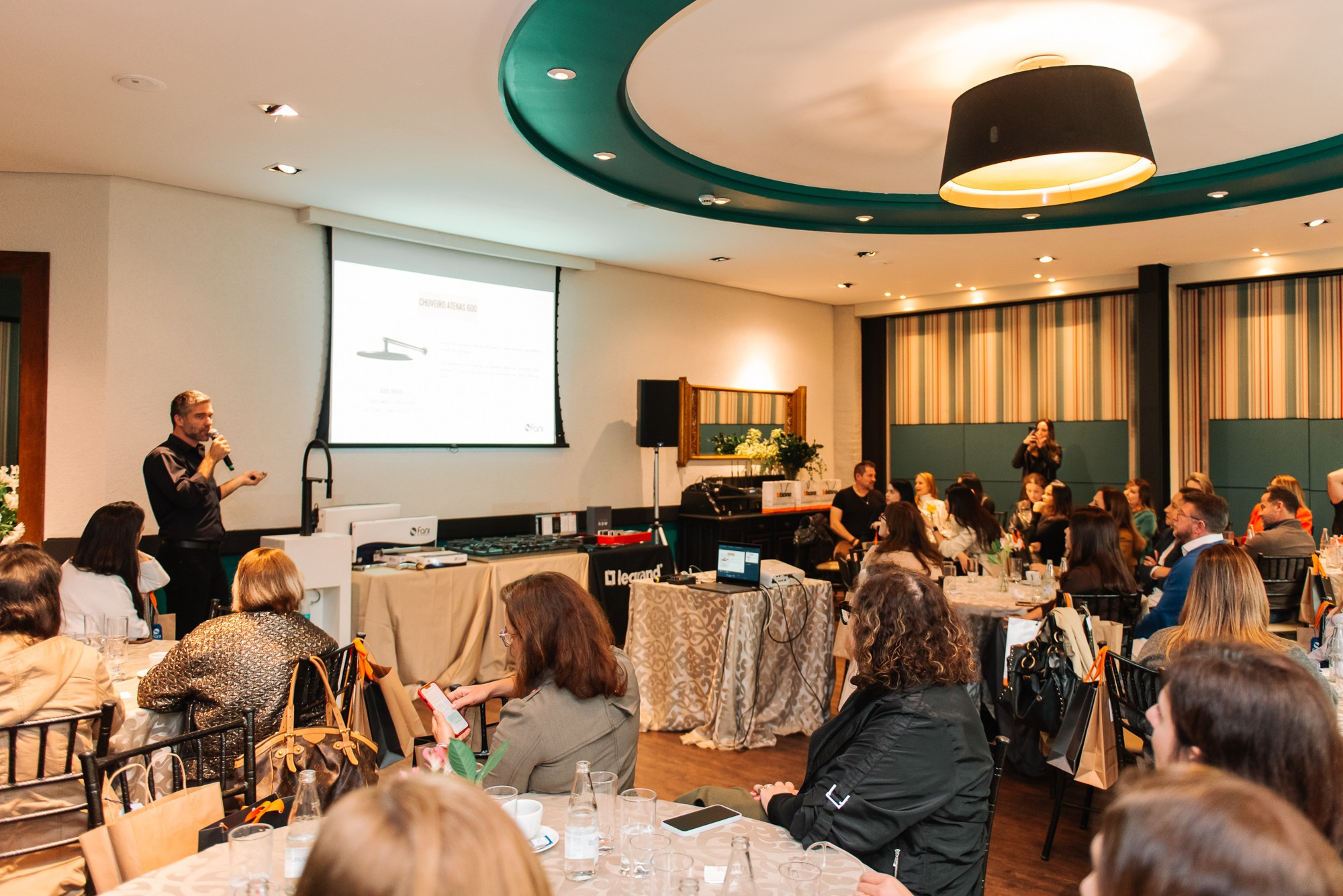 Fotografia de Eventos Corporativos em São Paulo. Fotografia corporativa profissional em São Paulo. Eventos corporativos, retratos empresariais e imagens institucionais para empresas