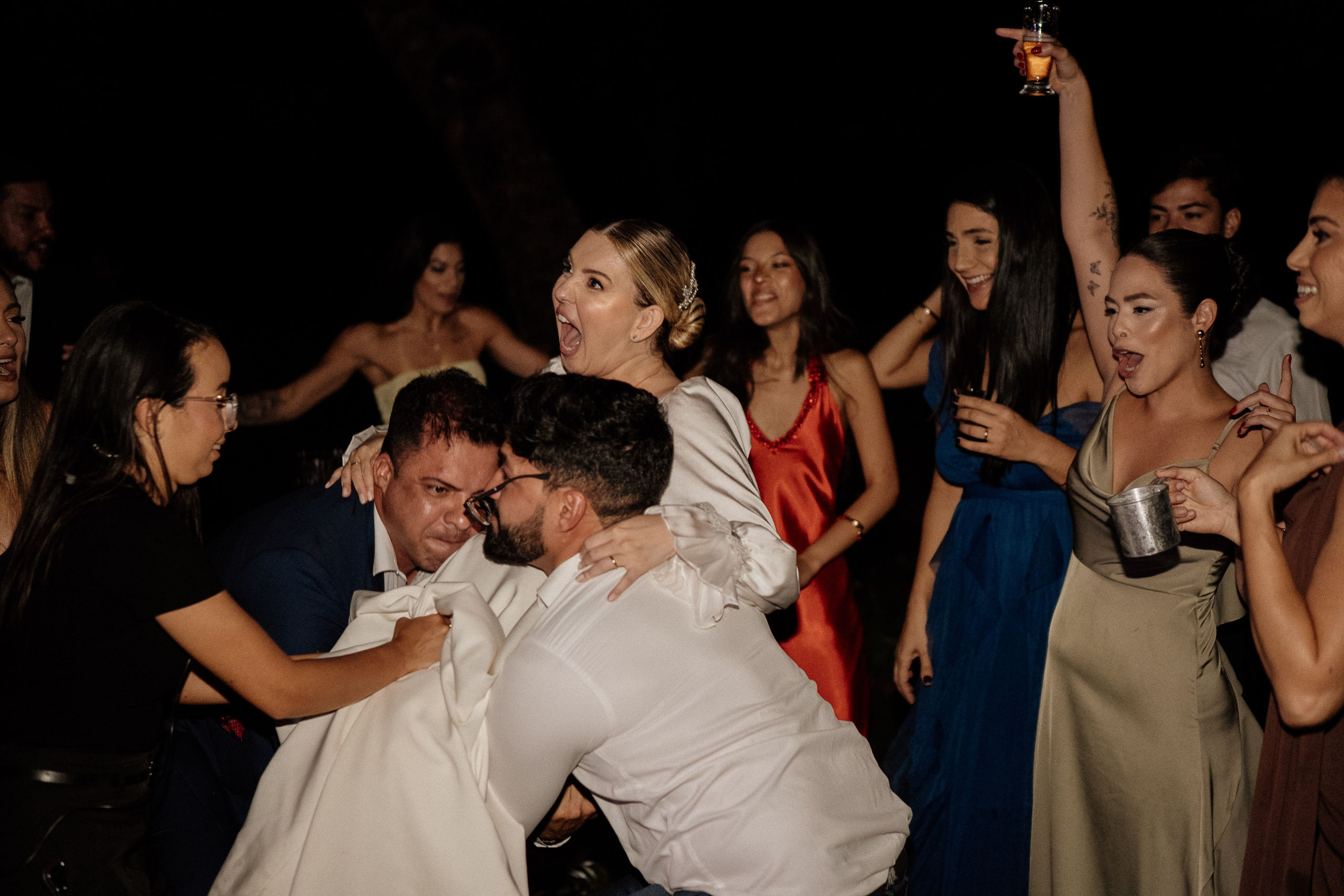 Lari & Luiz. Congiu Wedding