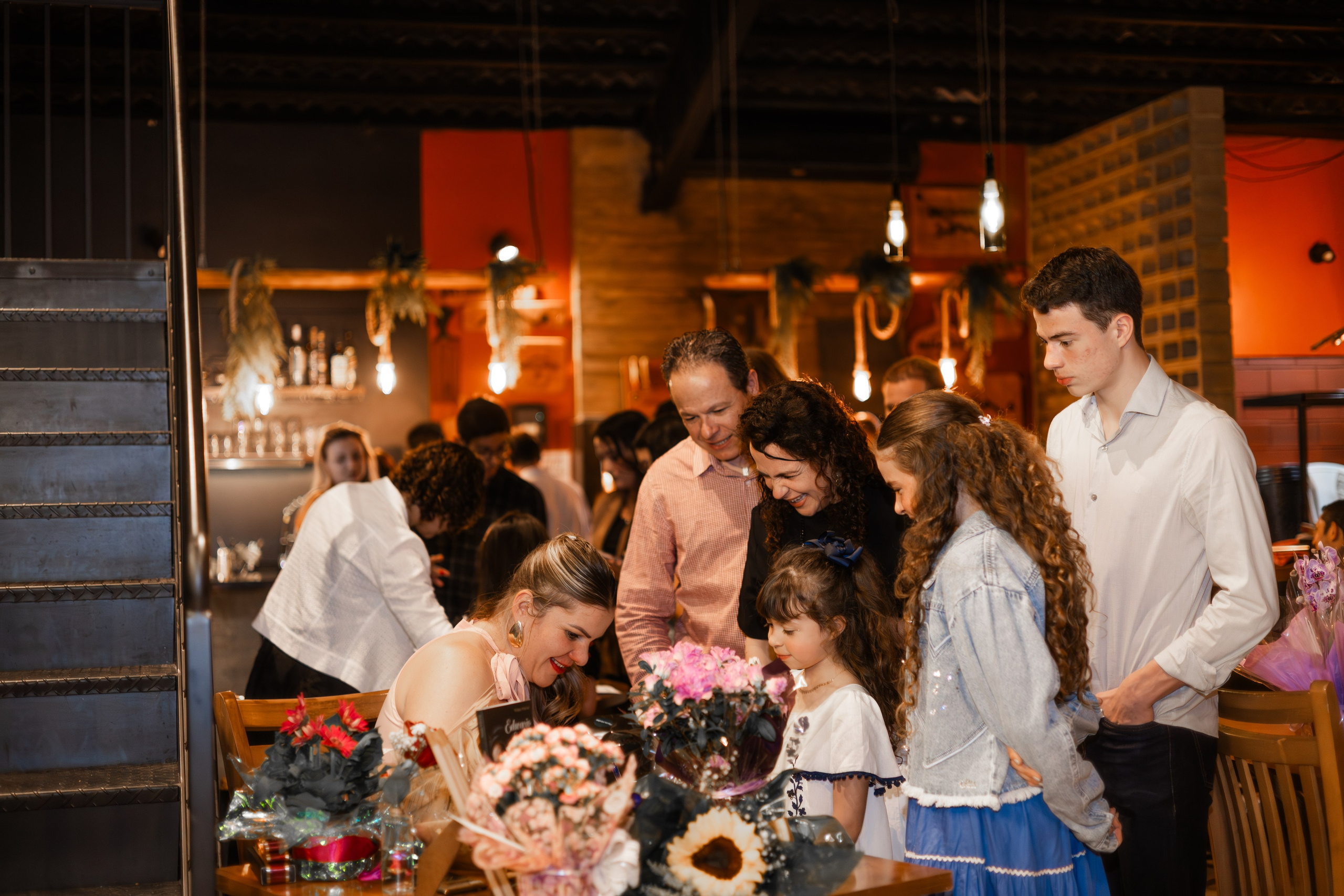 Lançamento de Livro Vivi Princival. Lumiere Filmes e Fotos