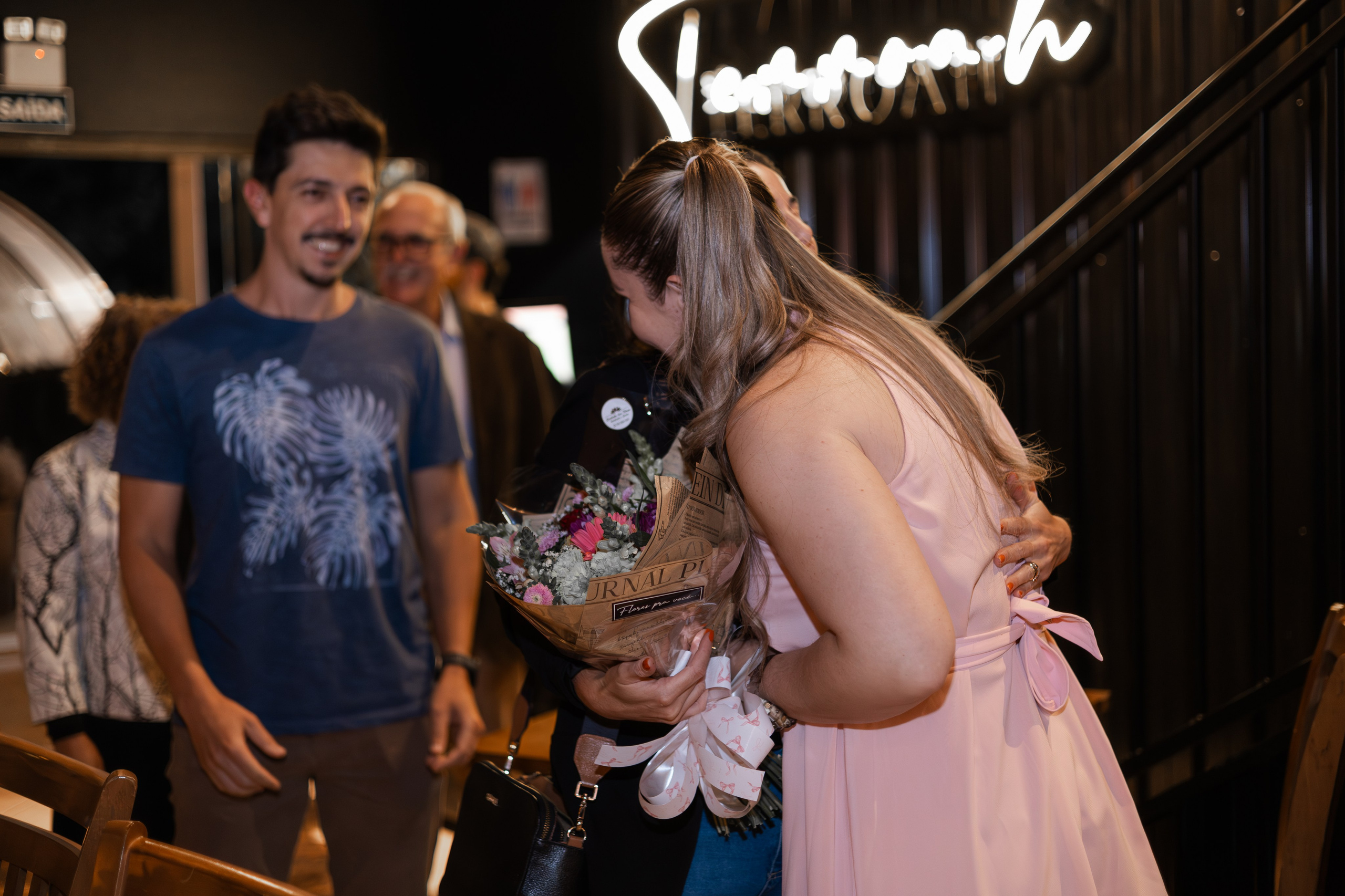 Lançamento de Livro Vivi Princival. Lumiere Filmes e Fotos