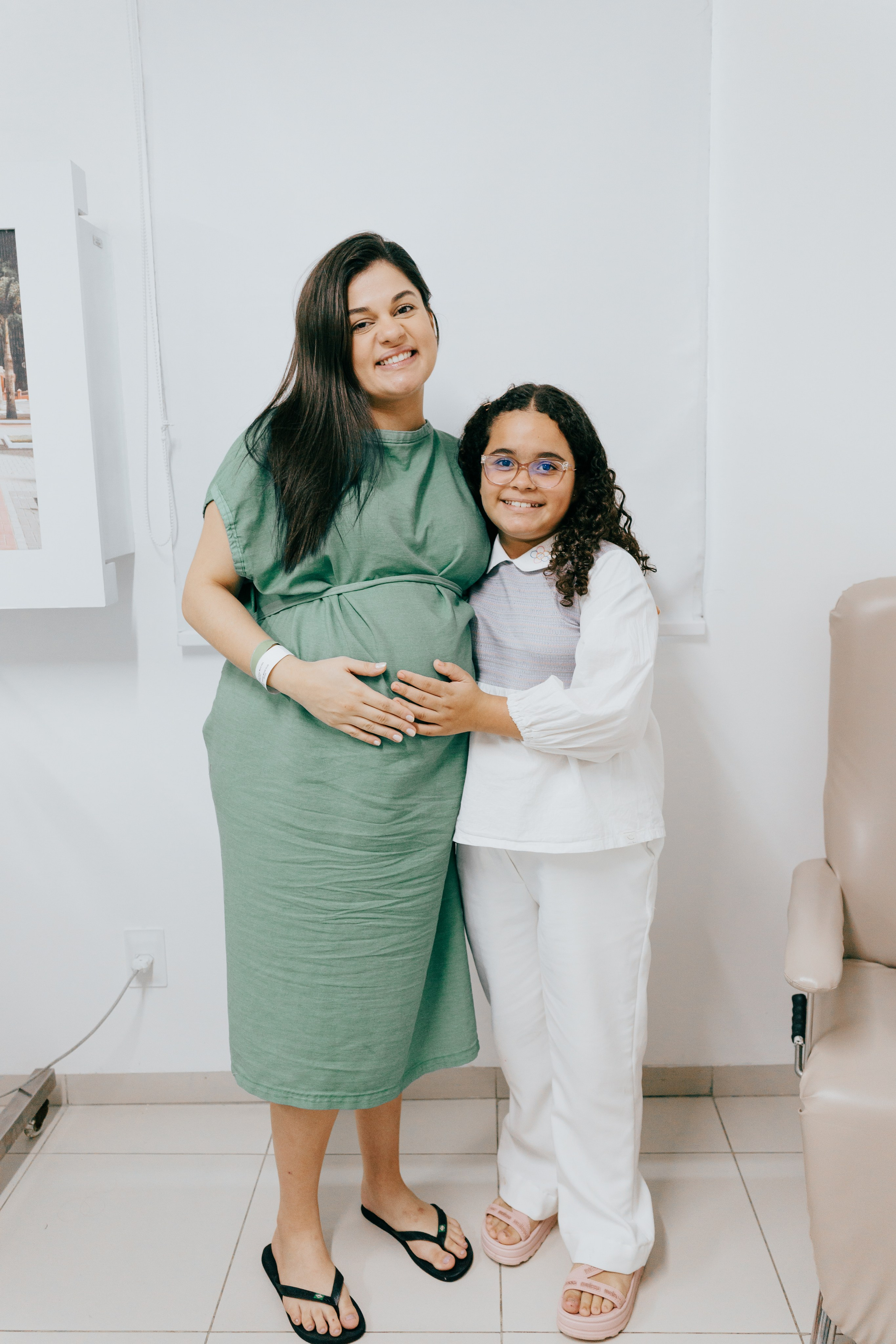 Nascimento Maitê. Fotos e filme de partos & famílias