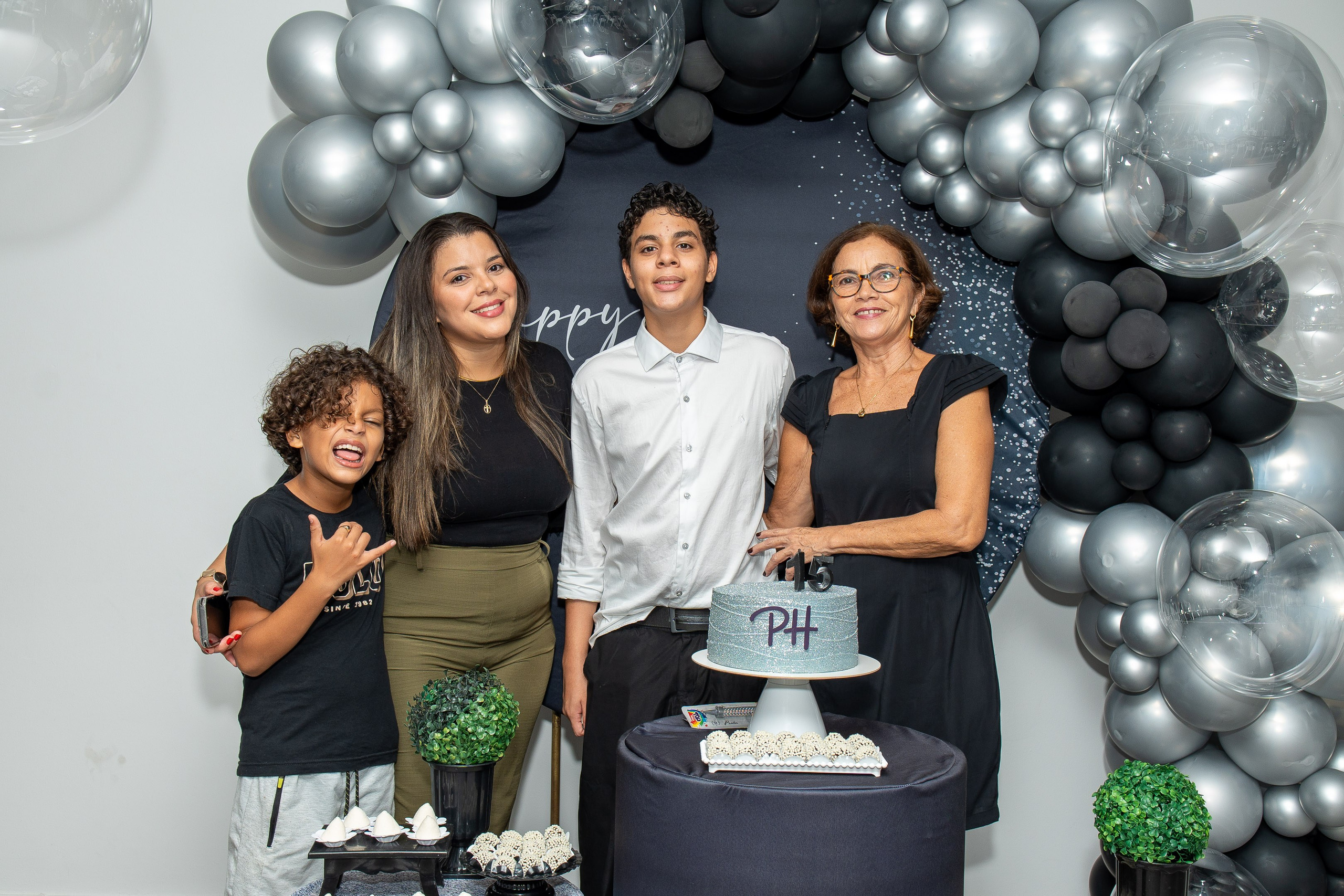 Pedro Henrique 15 anos. Manno Estúdio — Fotografia e vídeo em Belém