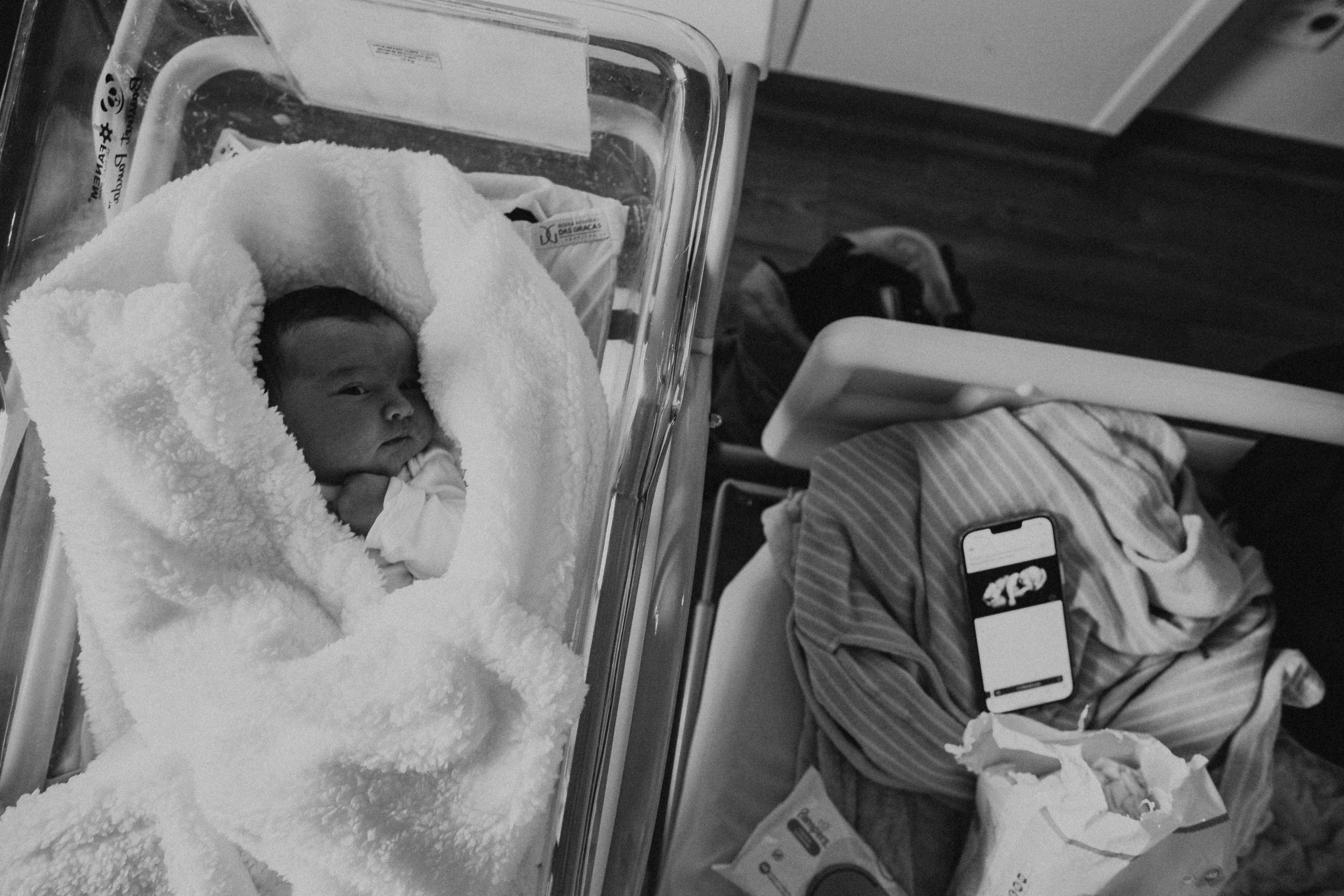 1 день до и после рождения Хелен. Доĸументальный семейный фотограф во Флорианополисе и Санта-Катарине Дарья Ермолаев