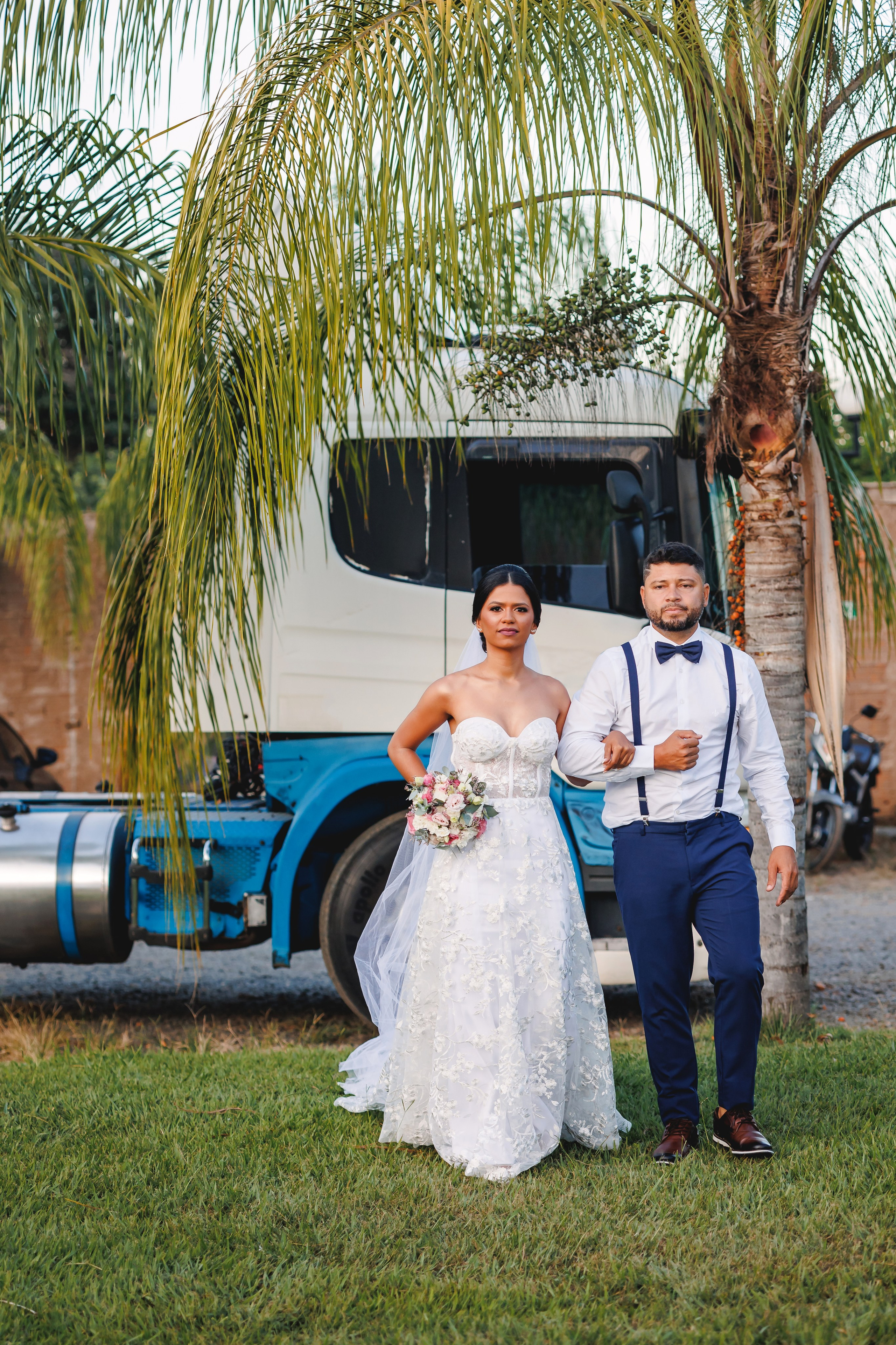Milky e Cairan. Fotografia de casamento, Gestante e 15 anos| Montes Claros/MG