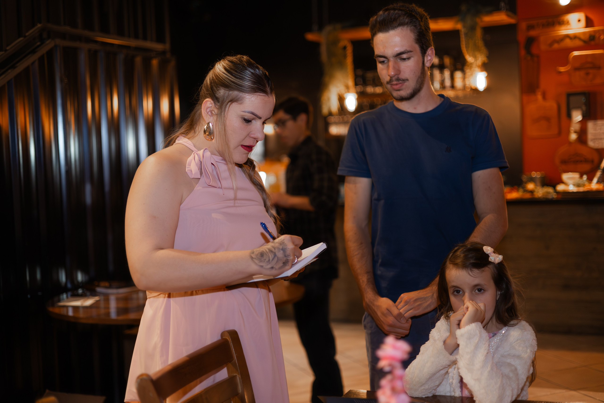 Lançamento de Livro Vivi Princival. Lumiere Filmes e Fotos