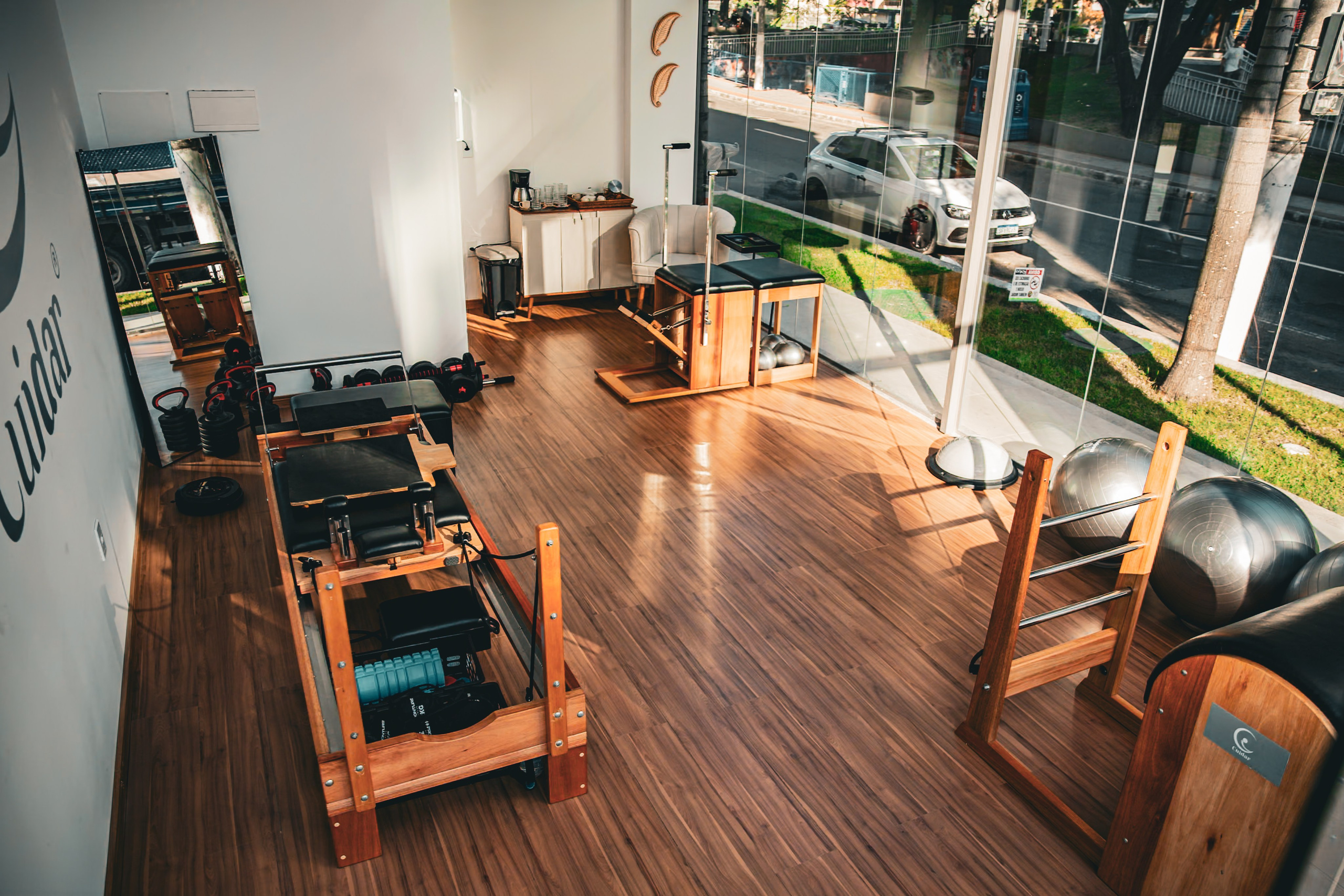 Estúdio Cuidar — Pilates. Thiago Chinellato