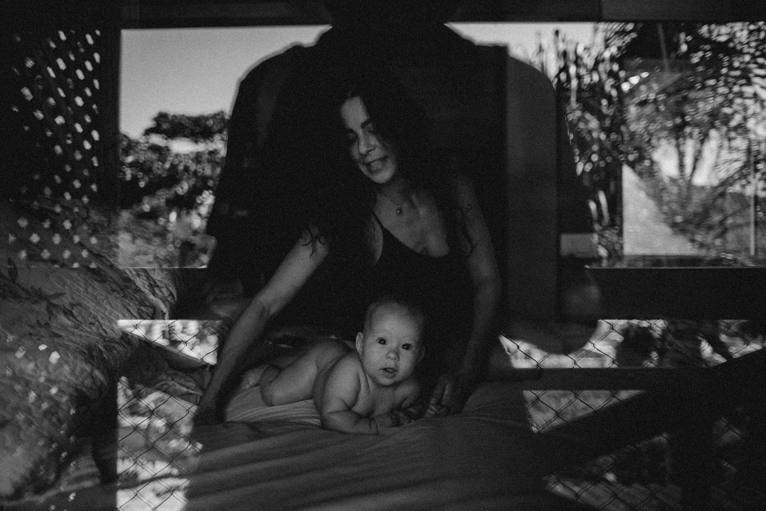The Story of Flora. Fotografa documental de familia e nascimento em Florianópolis SC Daria Ermolaev
