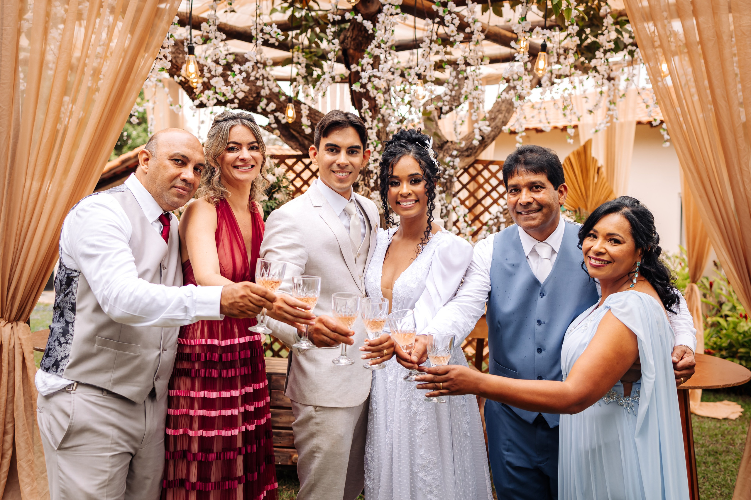 Kênia e Gabriel. Fotografia de casamento, Gestante e 15 anos| Montes Claros/MG
