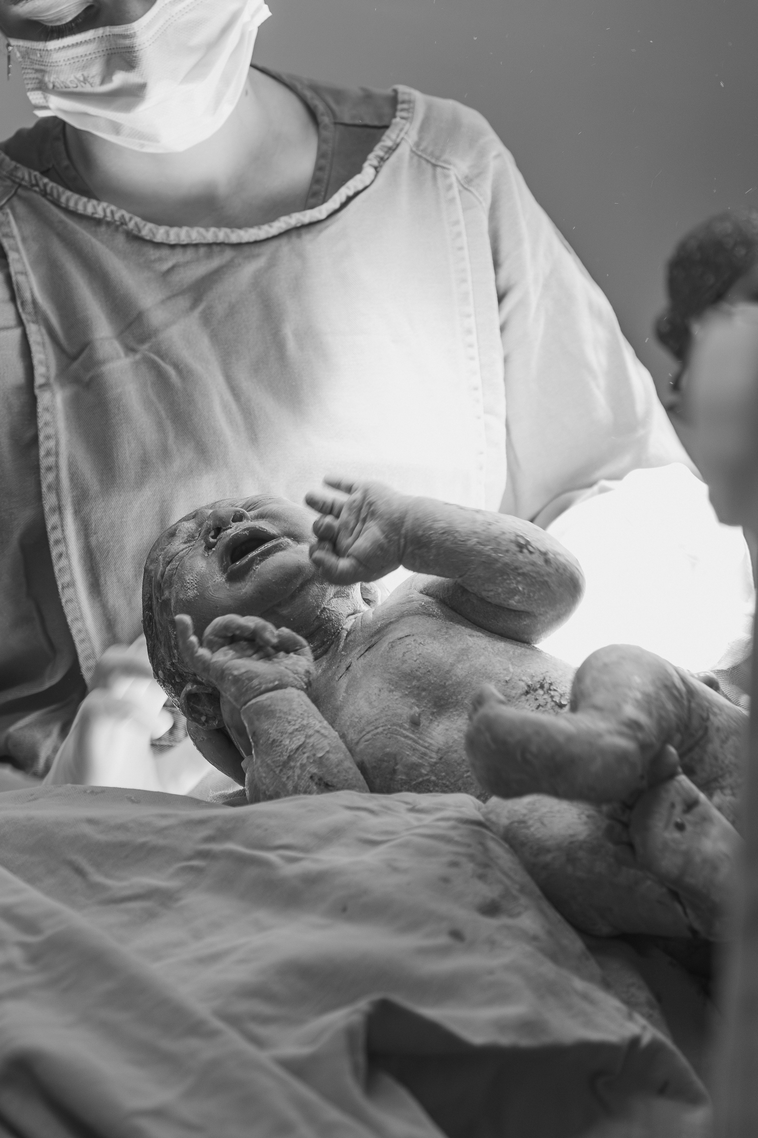 Fotografia de Parto em Sombrio. Registro de Nascimento. Oukla Estúdio