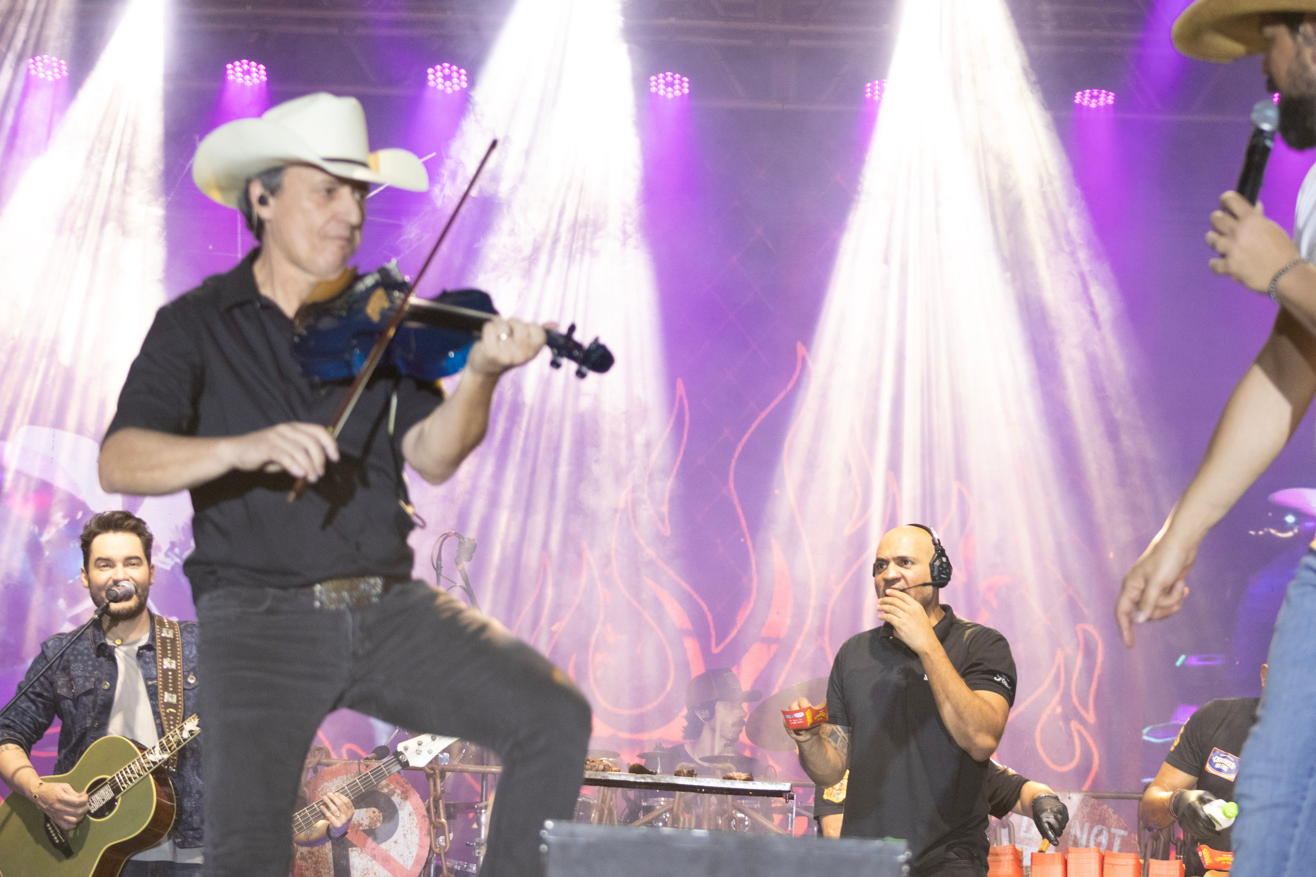 Show Fernando e Sorocaba part. esp. Samuel Sorocabinha. Gui Sant — Fotografo profissional