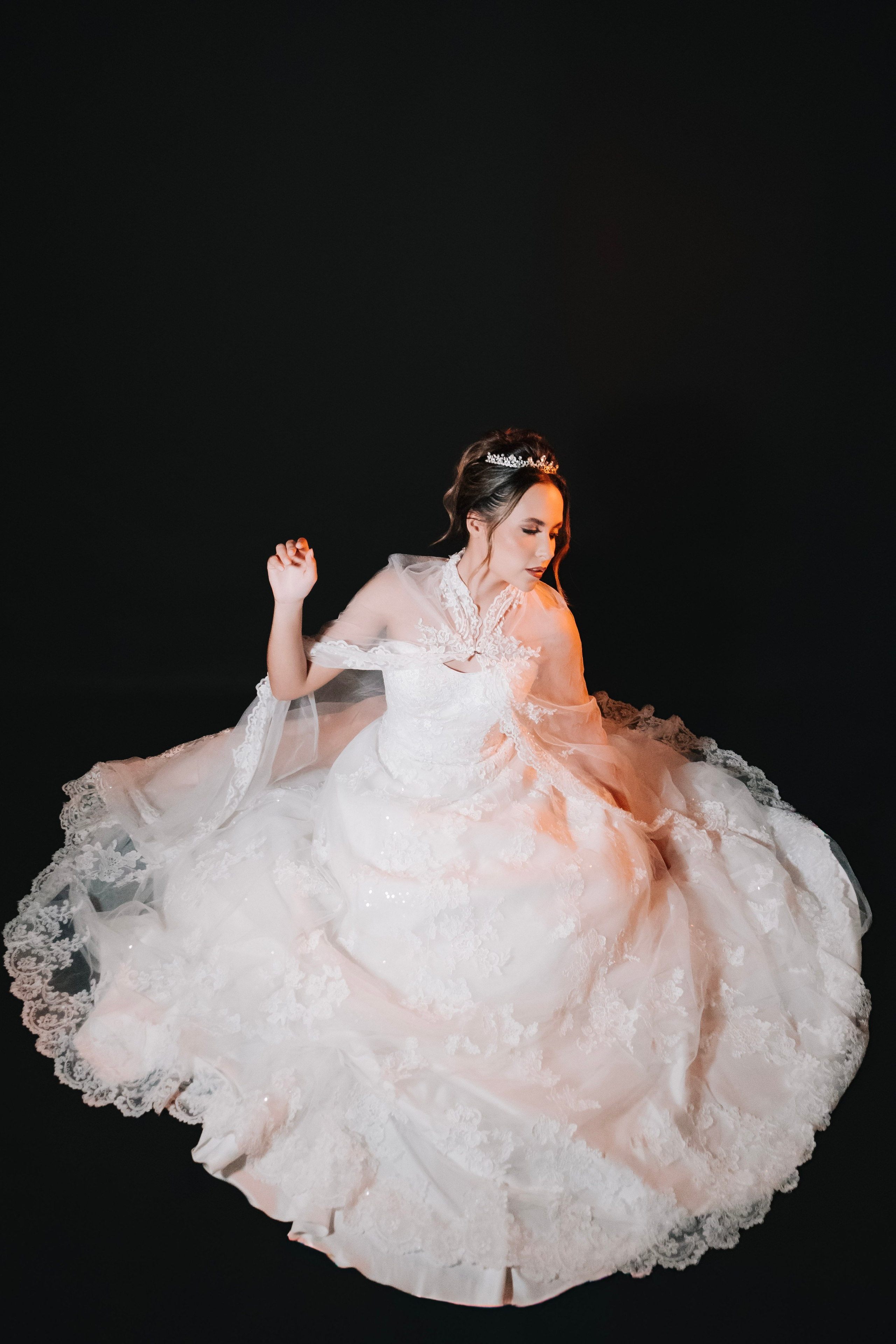 Sessão de Fotos de Noiva / Estilo Moda para Noivas