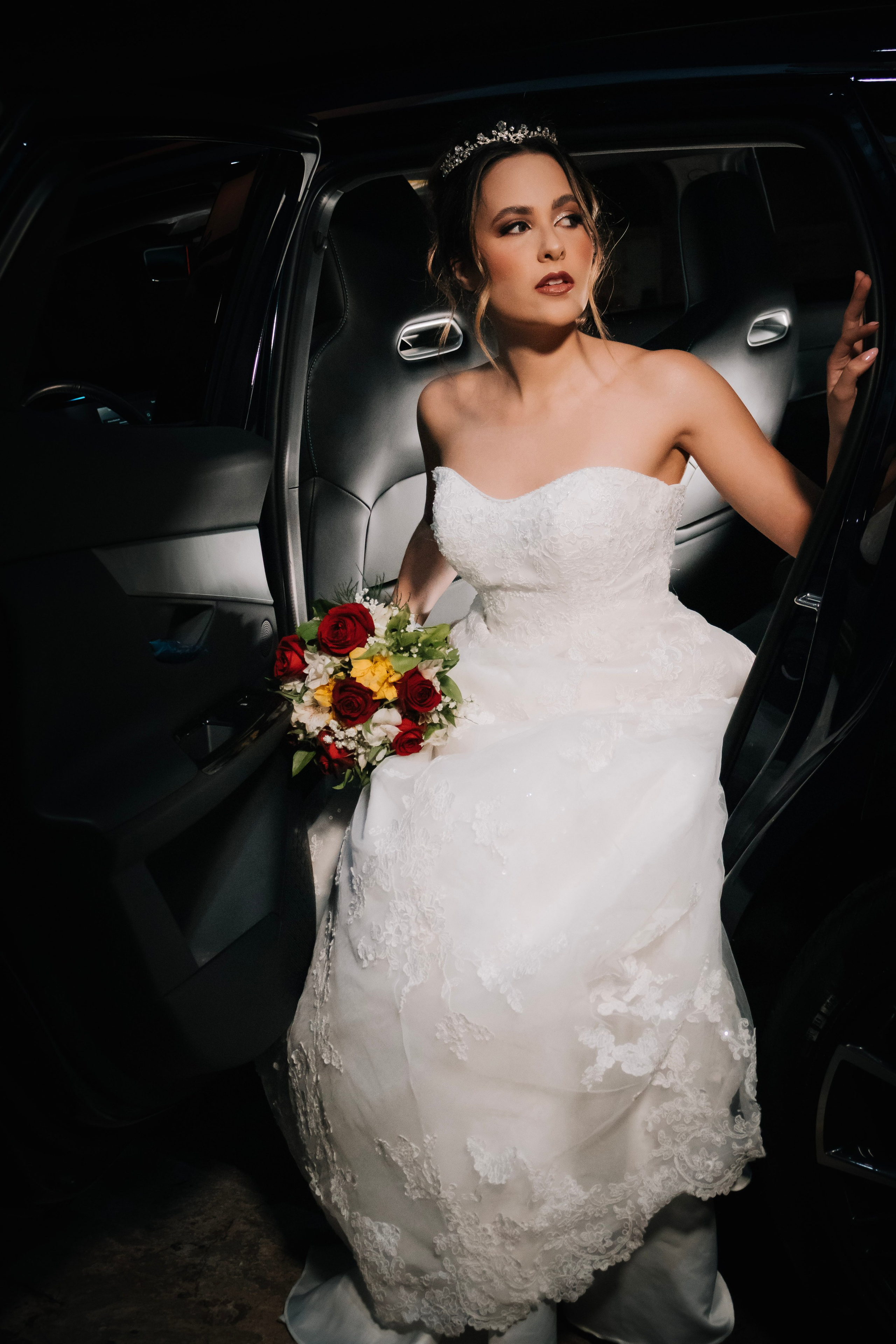 Sessão de Fotos de Noiva / Estilo Moda para Noivas