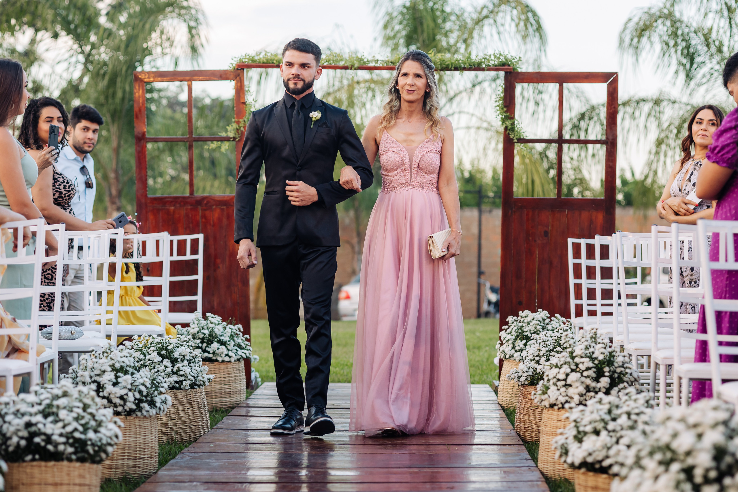 Milky e Cairan. Fotografia de casamento, Gestante e 15 anos| Montes Claros/MG