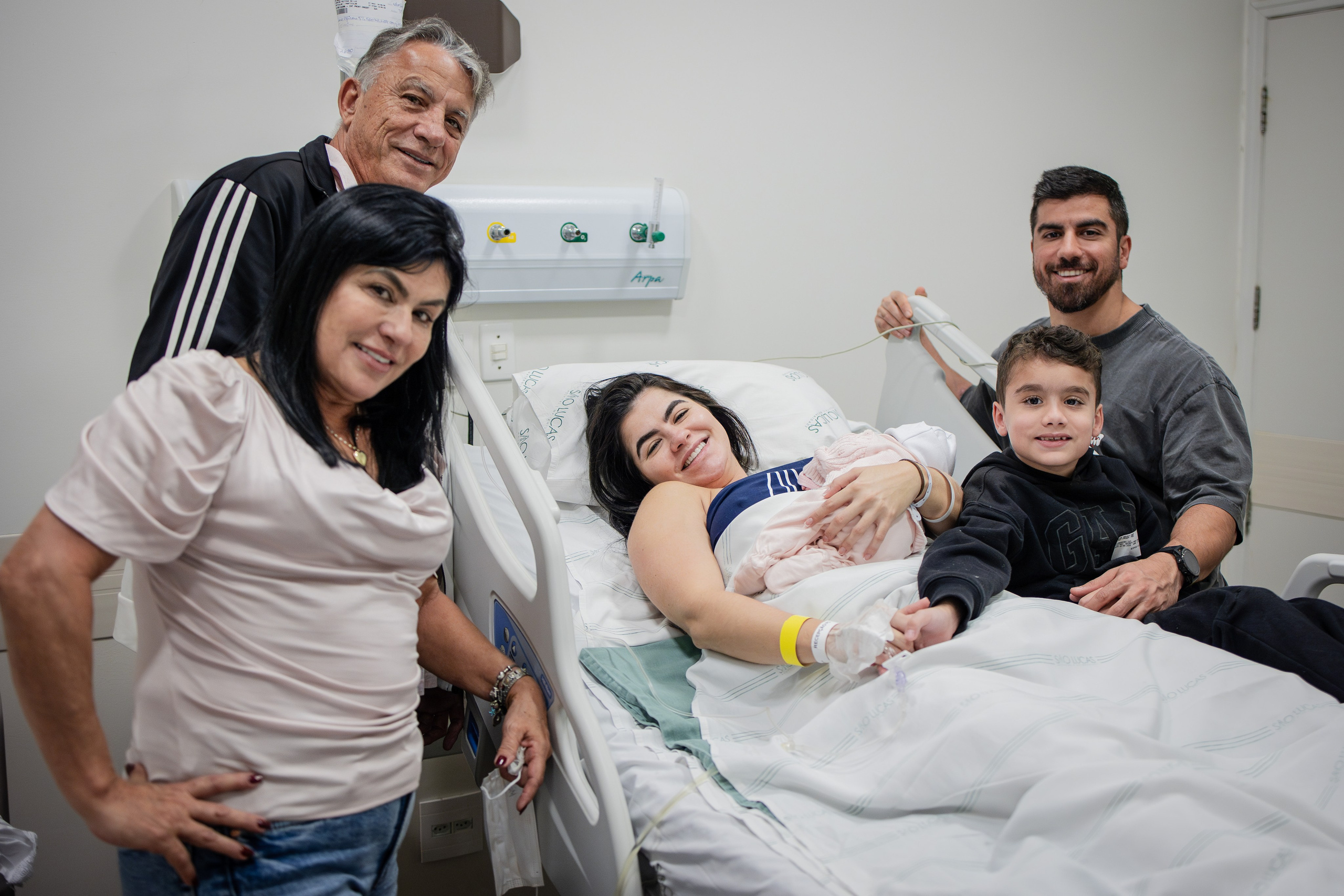 A chegada de Dunya. Fotografa de Família Jaque Mesquita