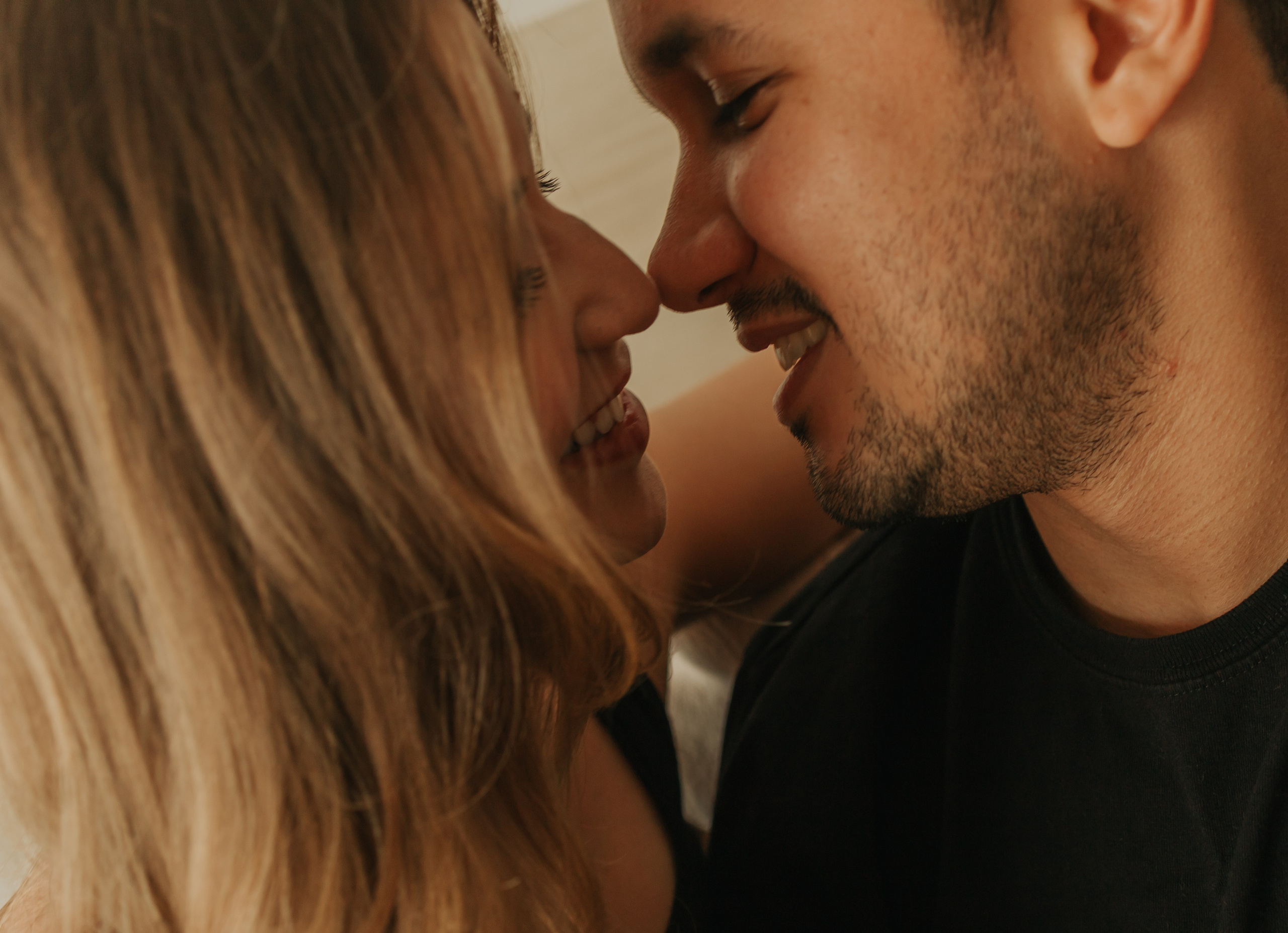 Thayna e Luiz — Ensaio em casa. Fotógrafo de Casamentos em Manaus — Leandro Santos