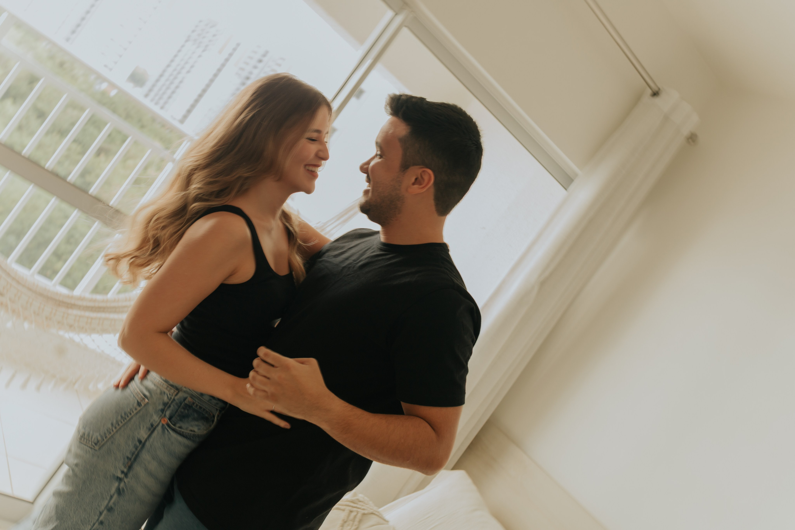 Thayna e Luiz — Ensaio em casa. Fotógrafo de Casamentos em Manaus — Leandro Santos