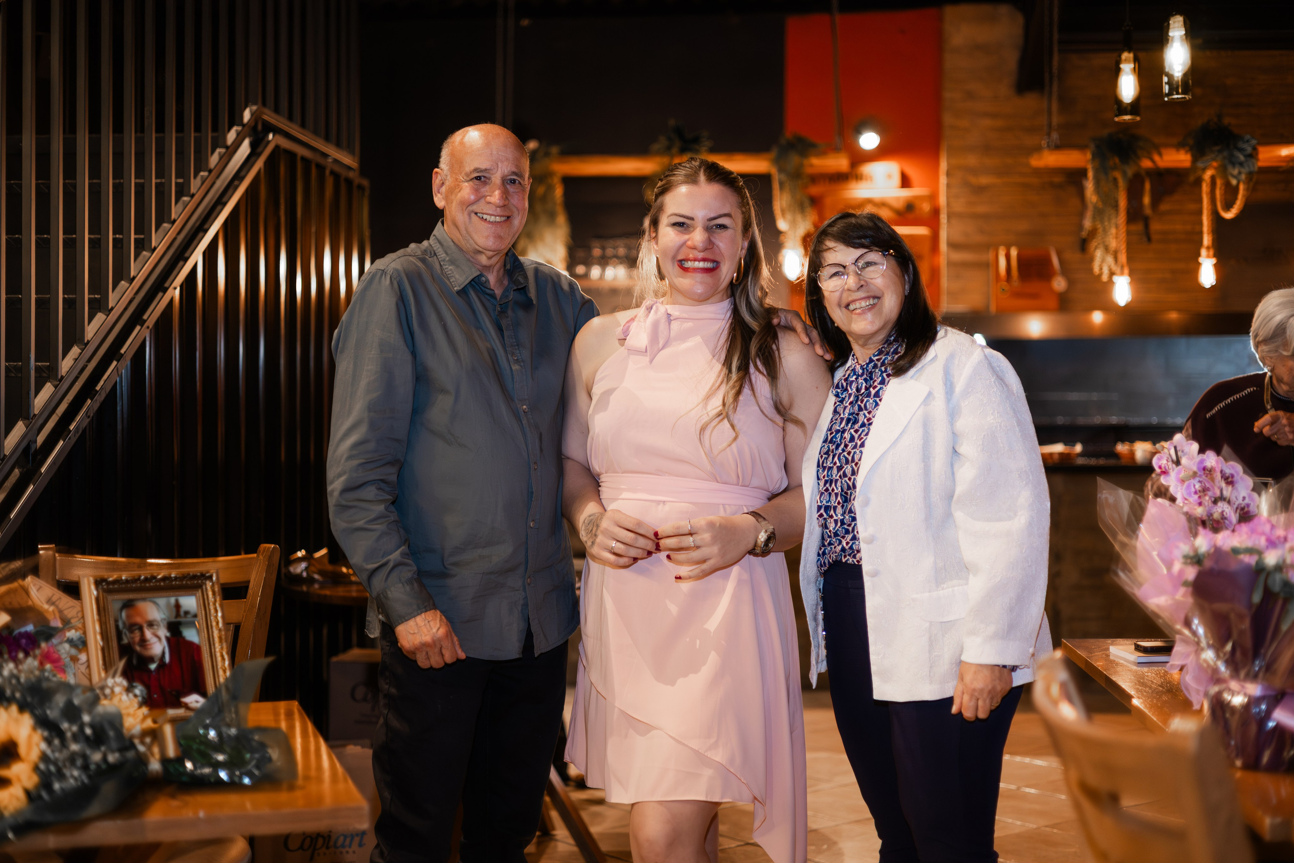 Lançamento de Livro Vivi Princival. Lumiere Filmes e Fotos