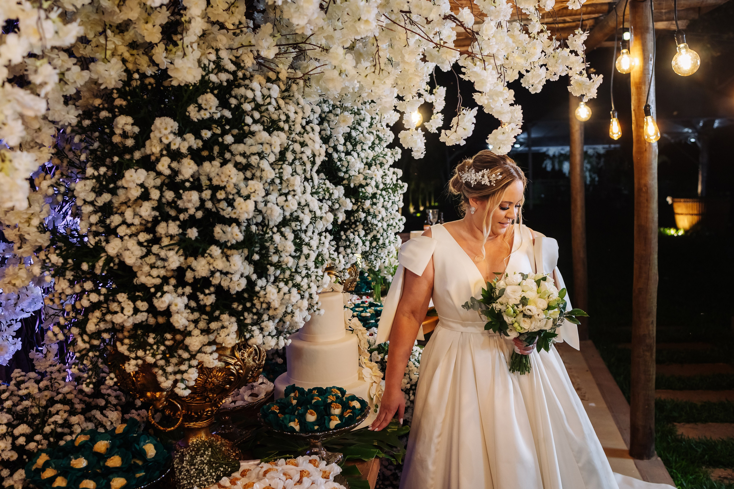 Britany e Rodrigo. Fotografia de casamento, Gestante e 15 anos| Montes Claros/MG