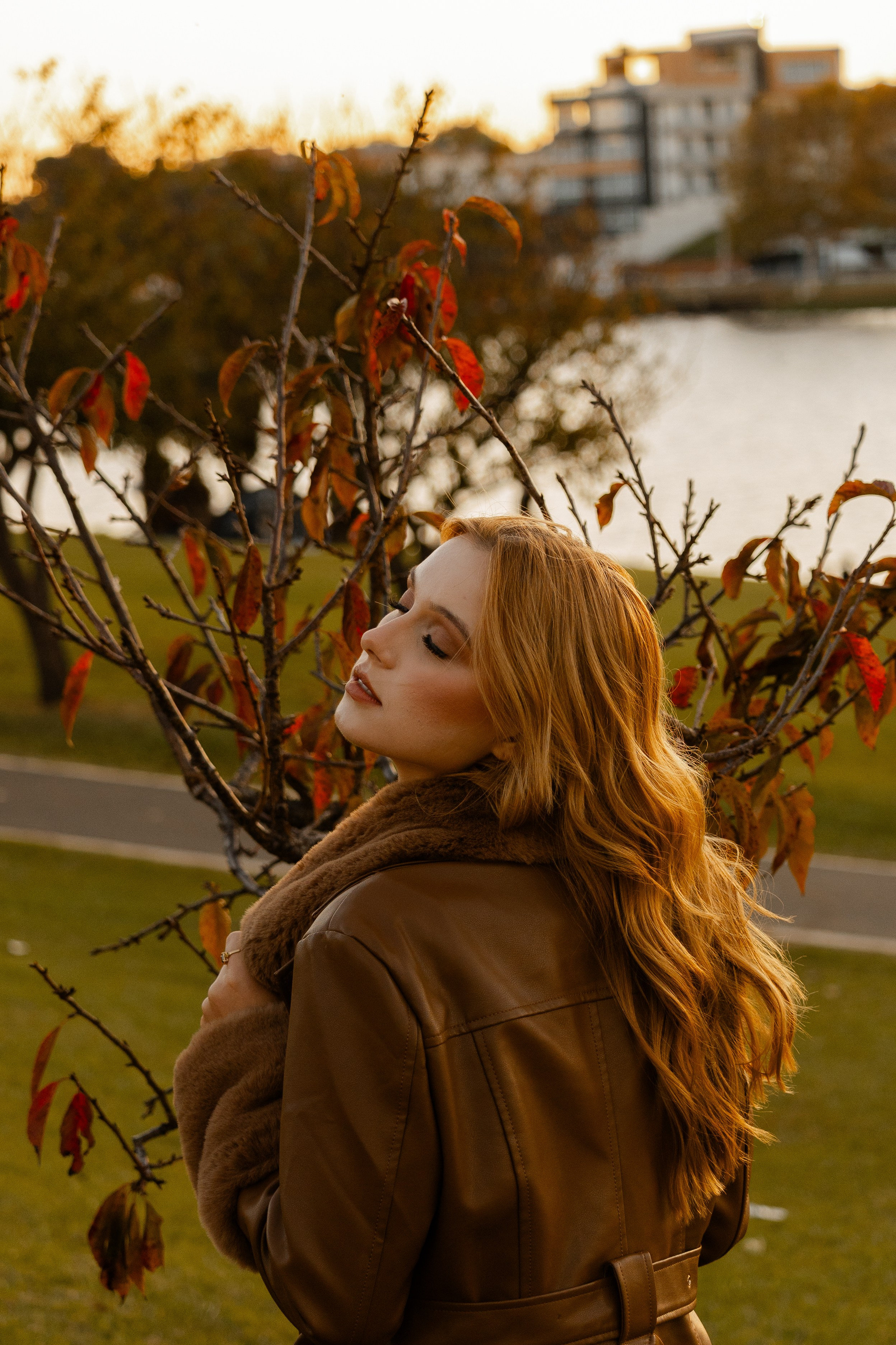 Ensaio Feminino (Sabrina). Lumiere Filmes e Fotos