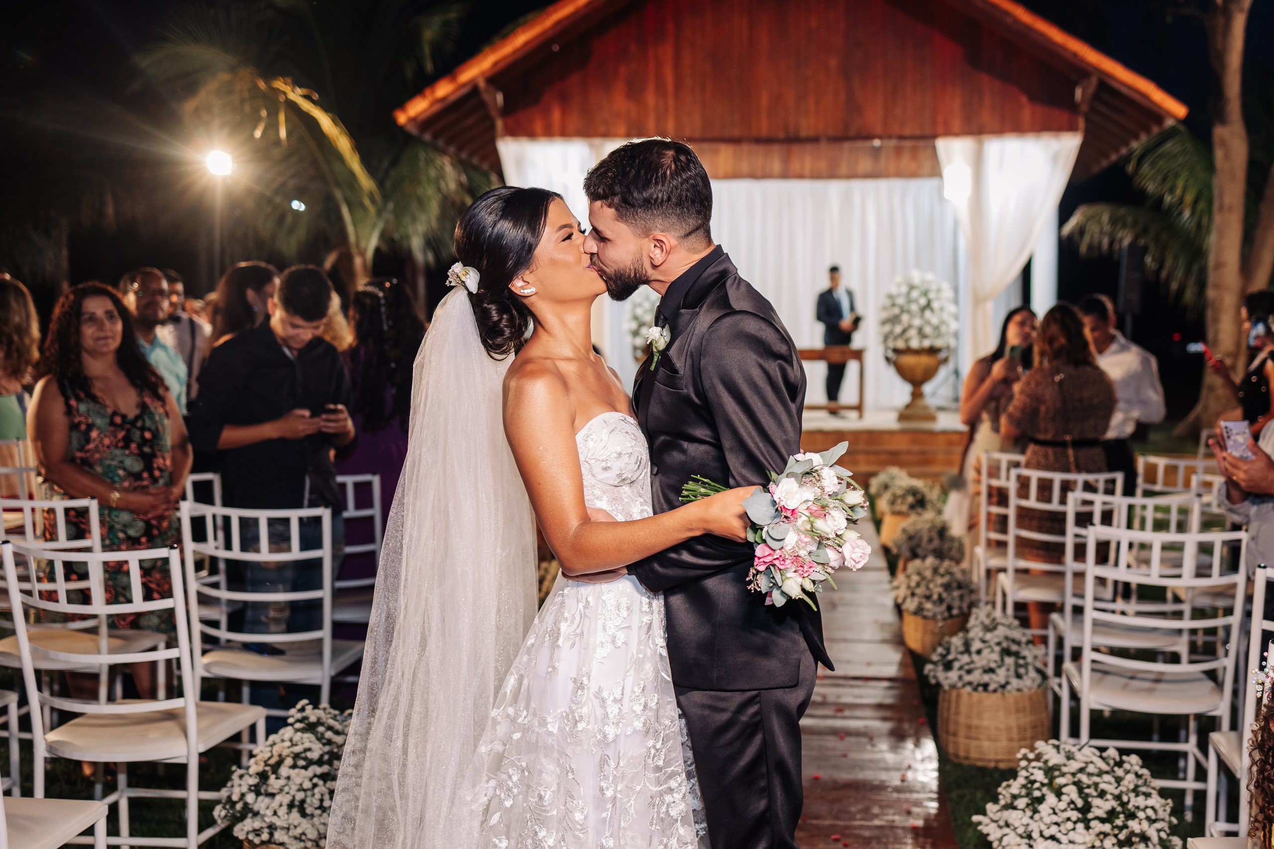 Milky e Cairan. Fotografia de casamento, Gestante e 15 anos| Montes Claros/MG
