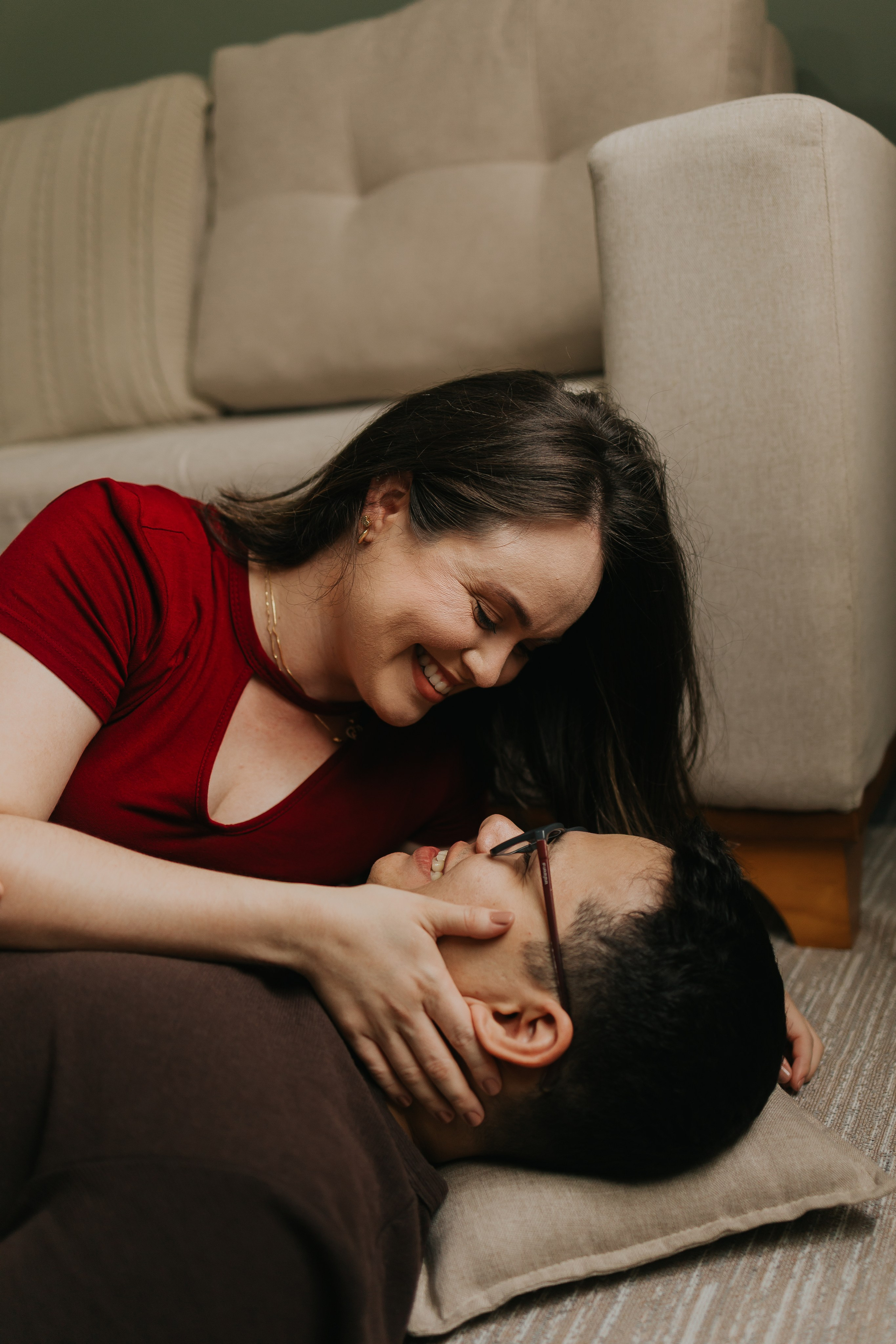 Sara e Paulo — Ensaio em casa. Fotógrafo de Casamentos em Manaus — Leandro Santos
