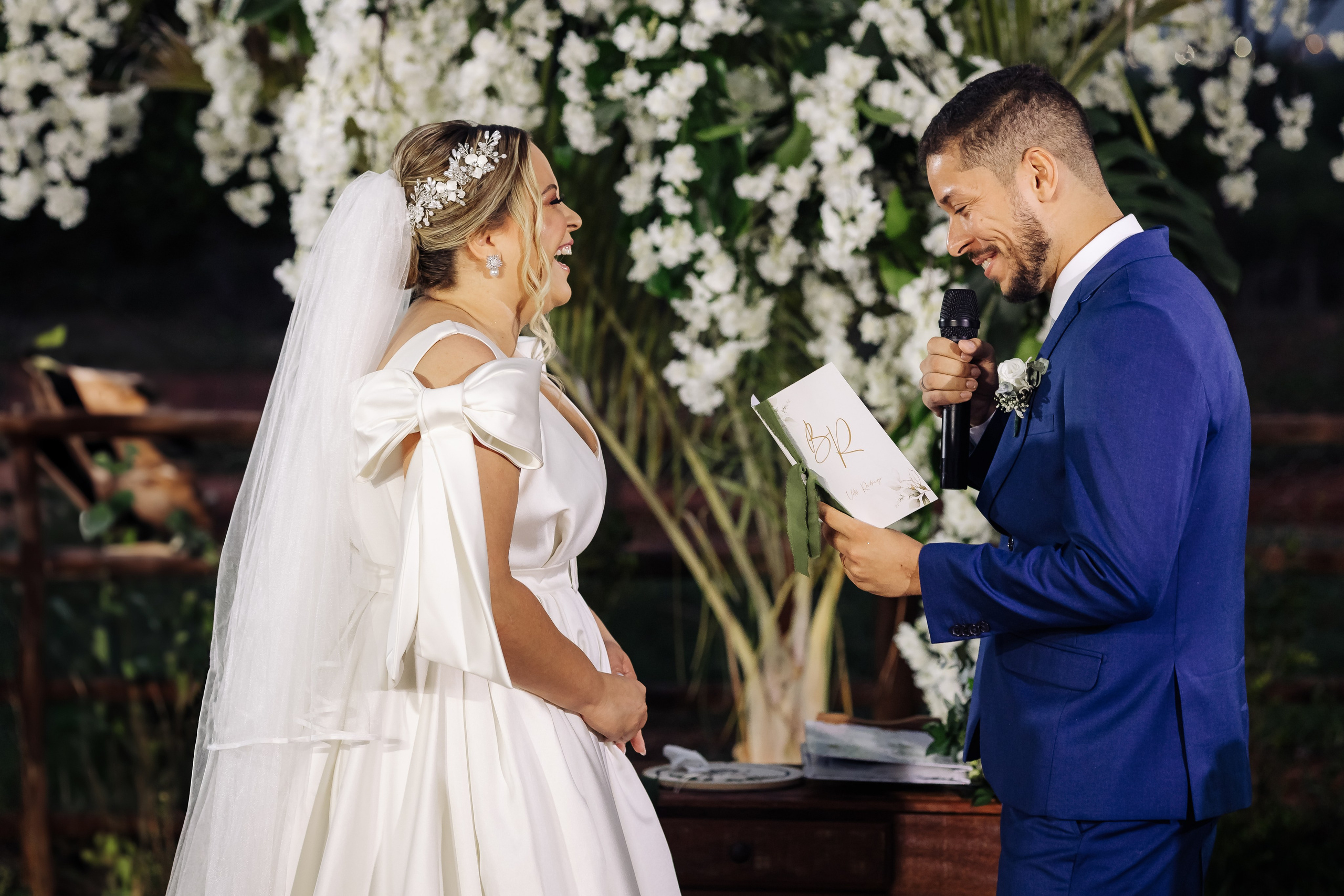 Britany e Rodrigo. Fotografia de casamento, Gestante e 15 anos| Montes Claros/MG