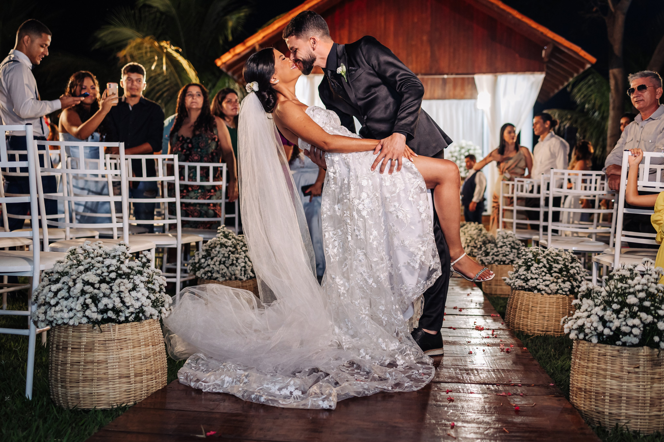 Milky e Cairan. Fotografia de casamento, Gestante e 15 anos| Montes Claros/MG
