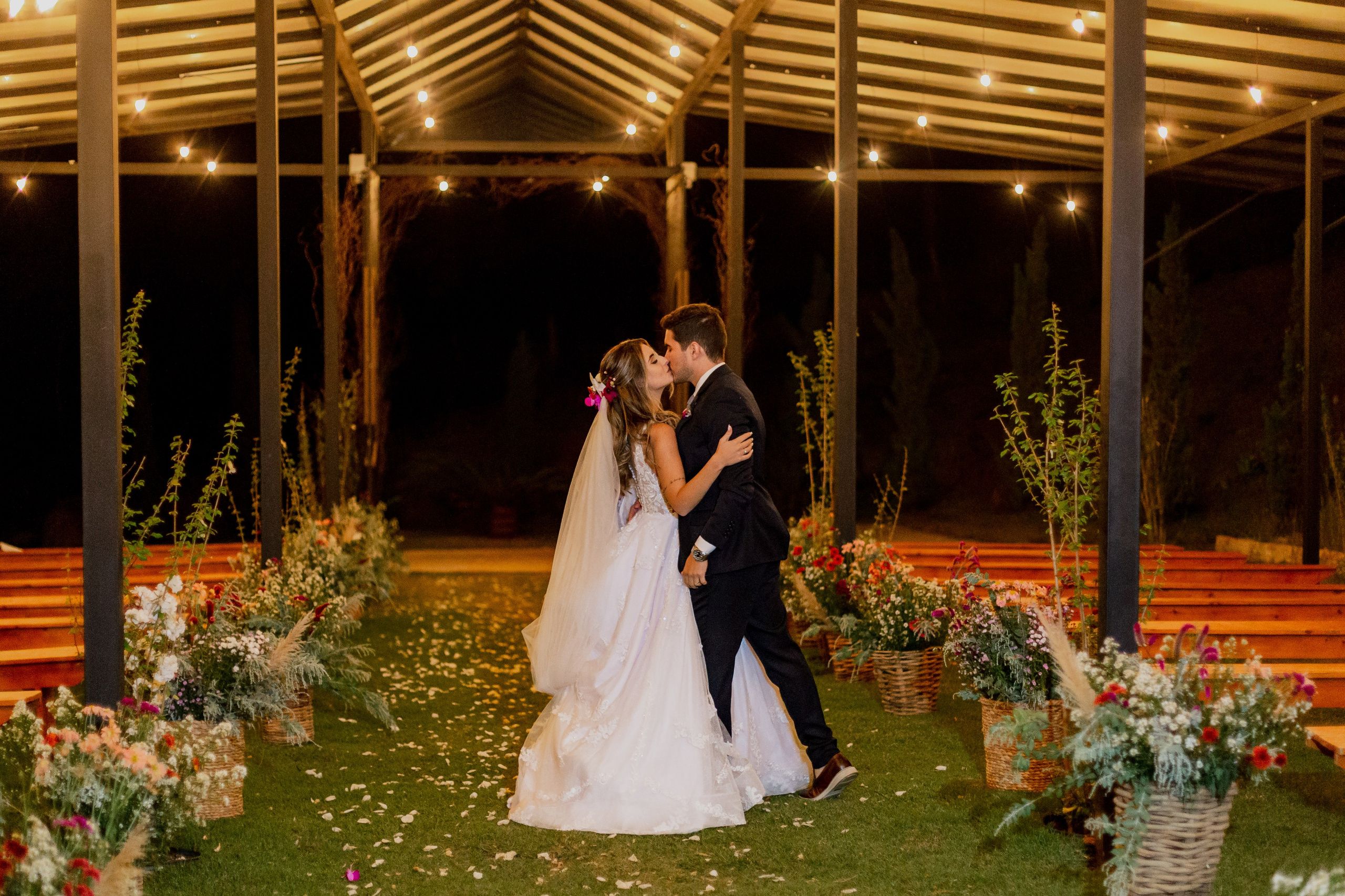 Vitoria e Guilherme. Amare Fotografia de Casamento